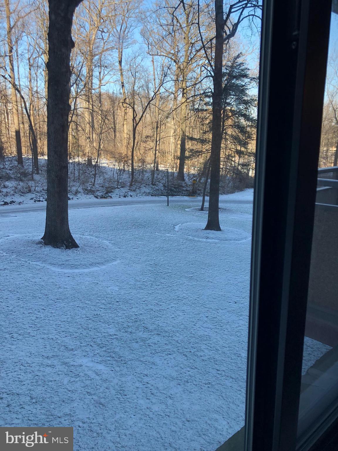 PROMENADE TOWERS - Residential Lease