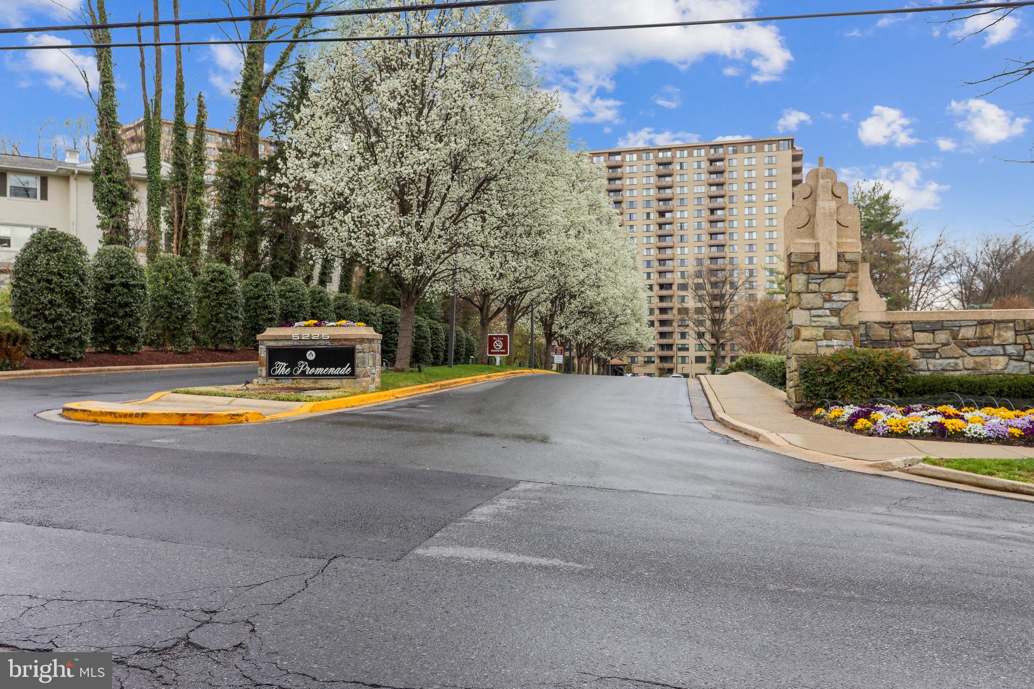 PROMENADE TOWERS - Residential Lease