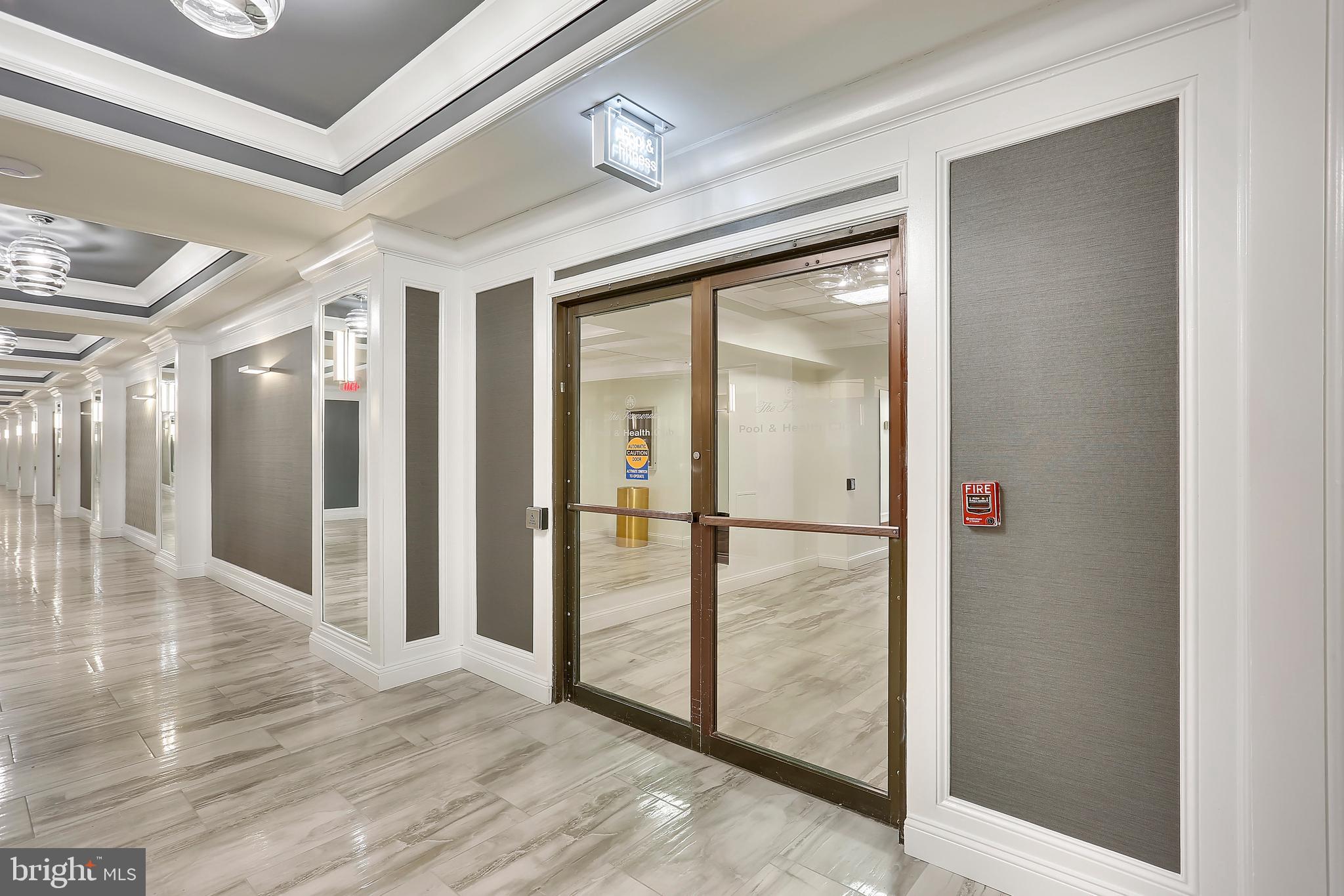 PROMENADE TOWERS - Residential Lease