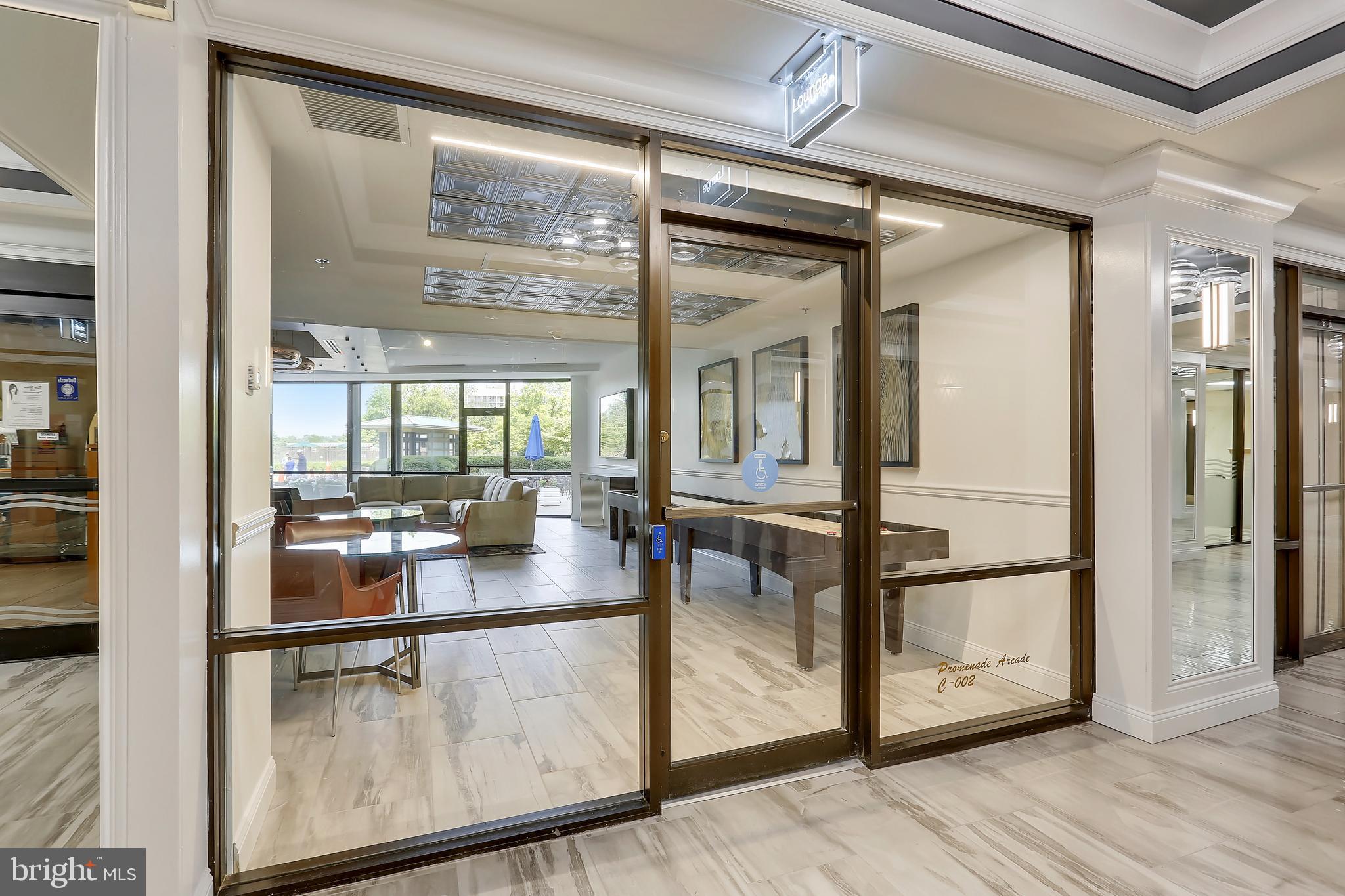 PROMENADE TOWERS - Residential Lease