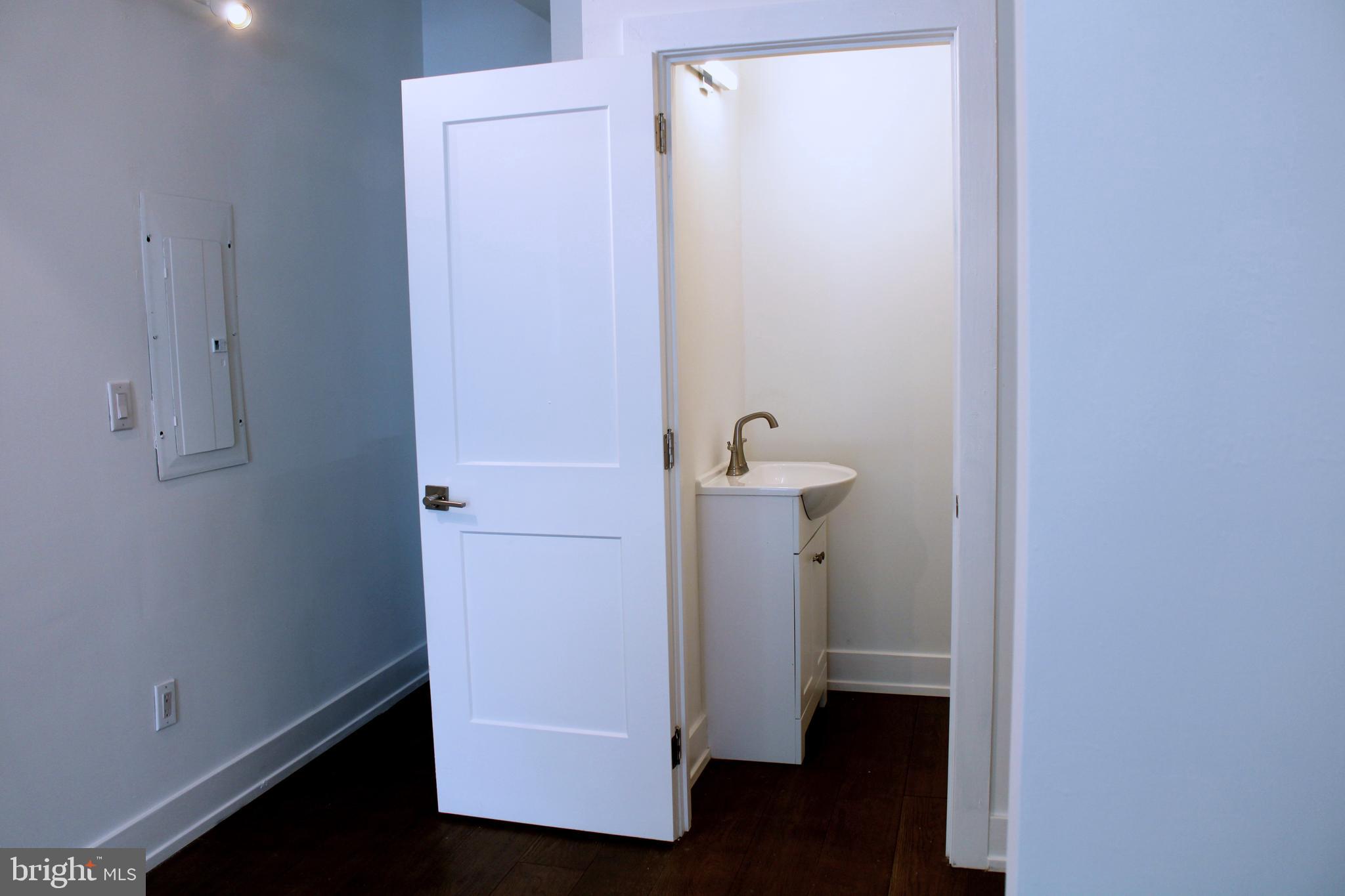 FRANCISVILLE - Commercial Lease