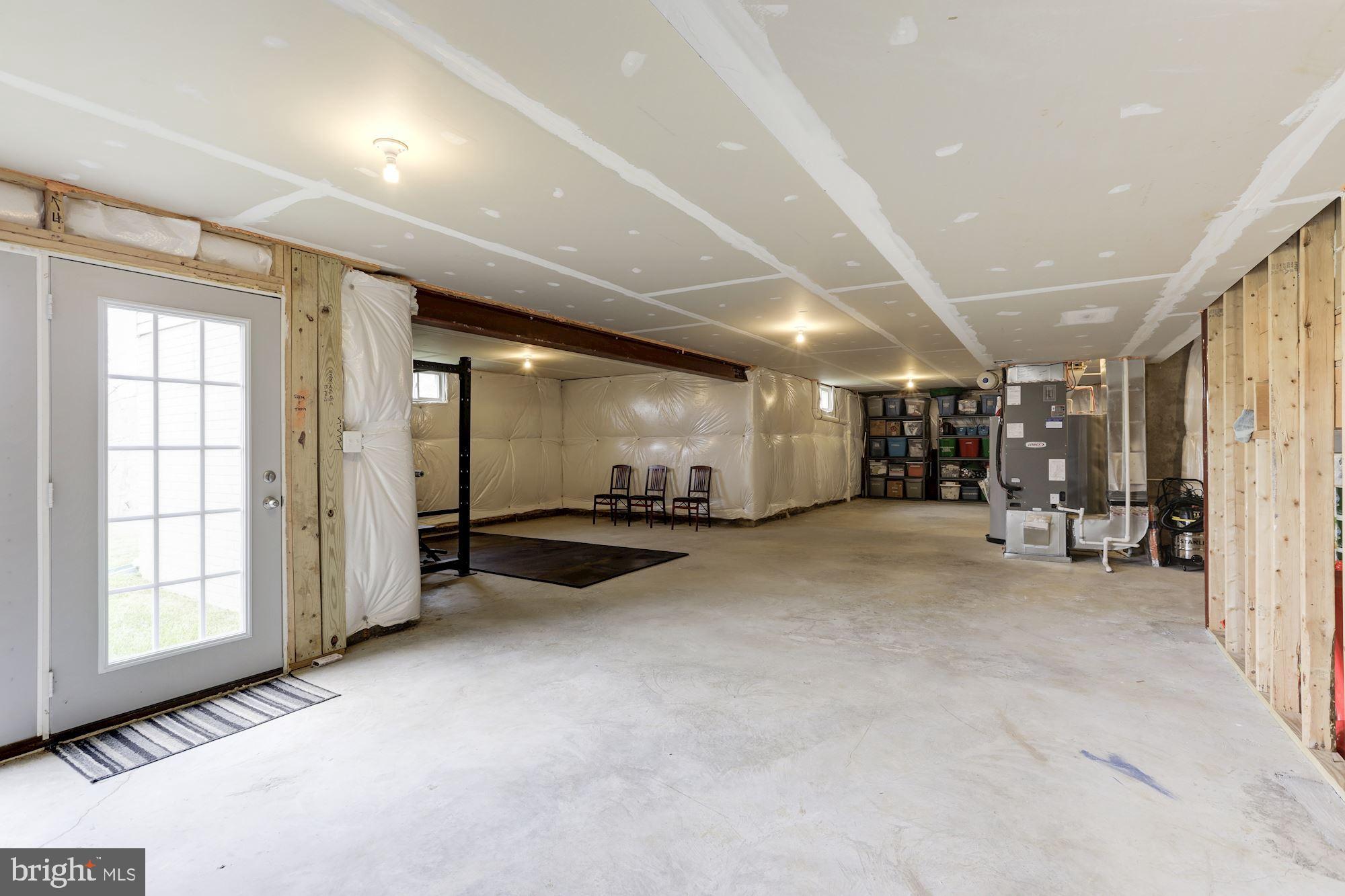 SHERIDAN ESTATES - Residential