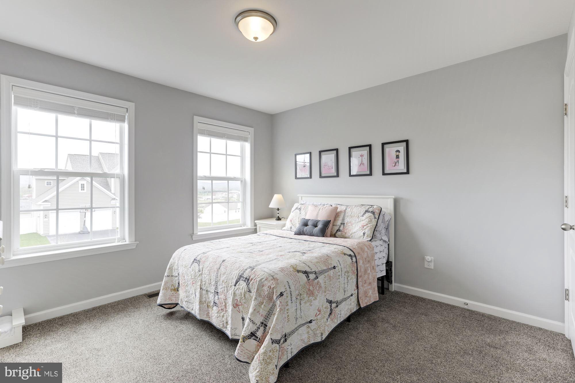 SHERIDAN ESTATES - Residential