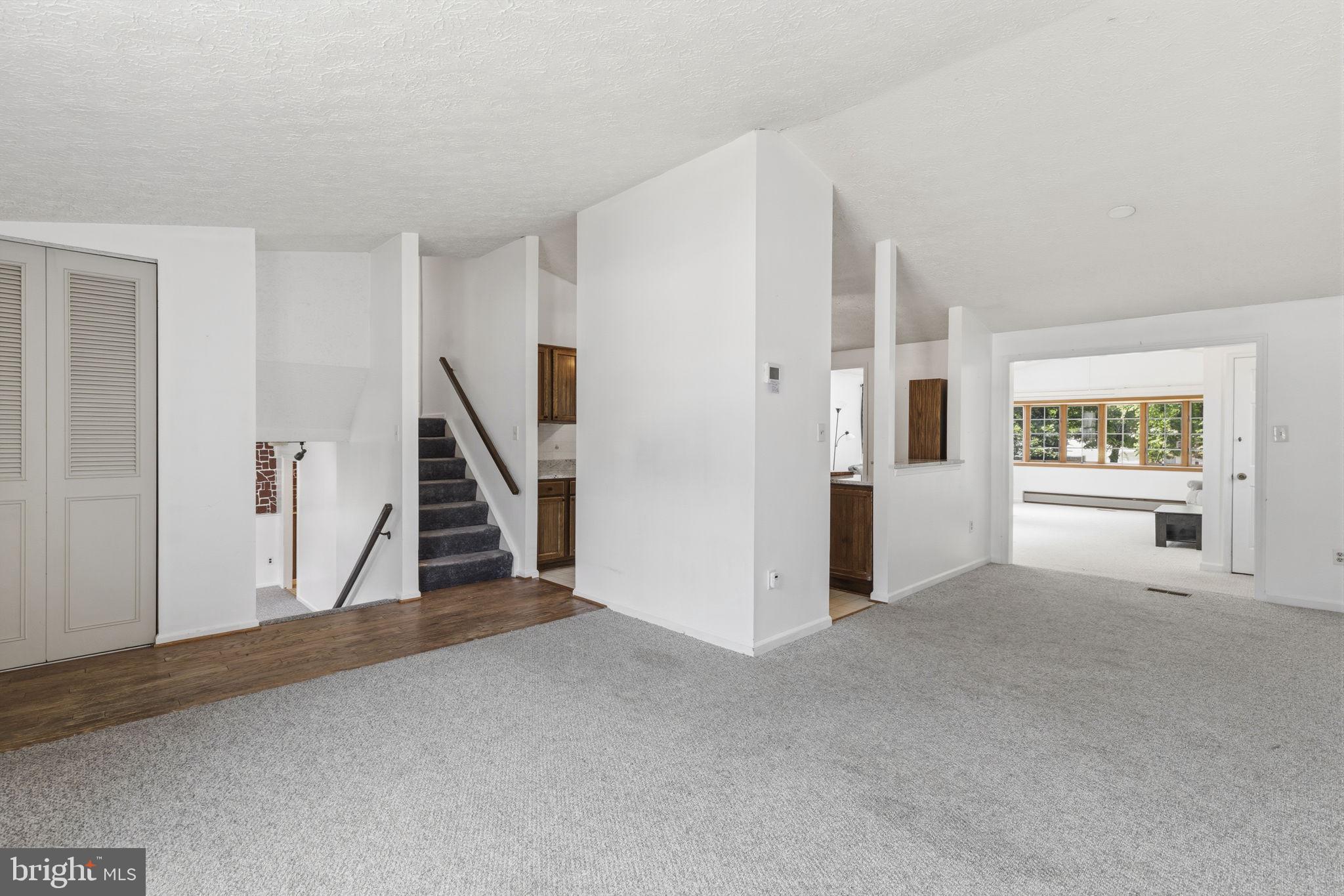 14 TULIP TREE COURT