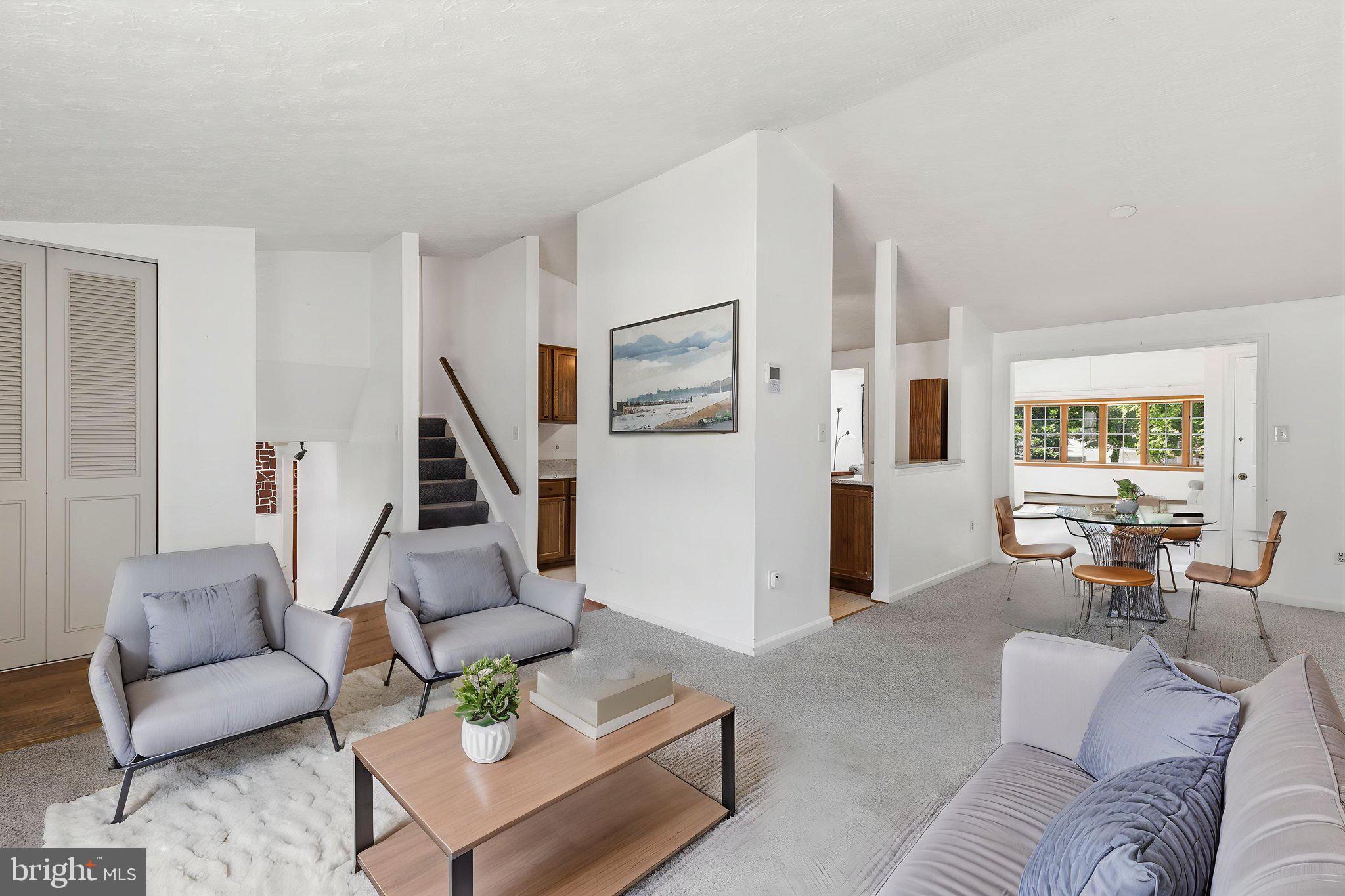 14 TULIP TREE COURT