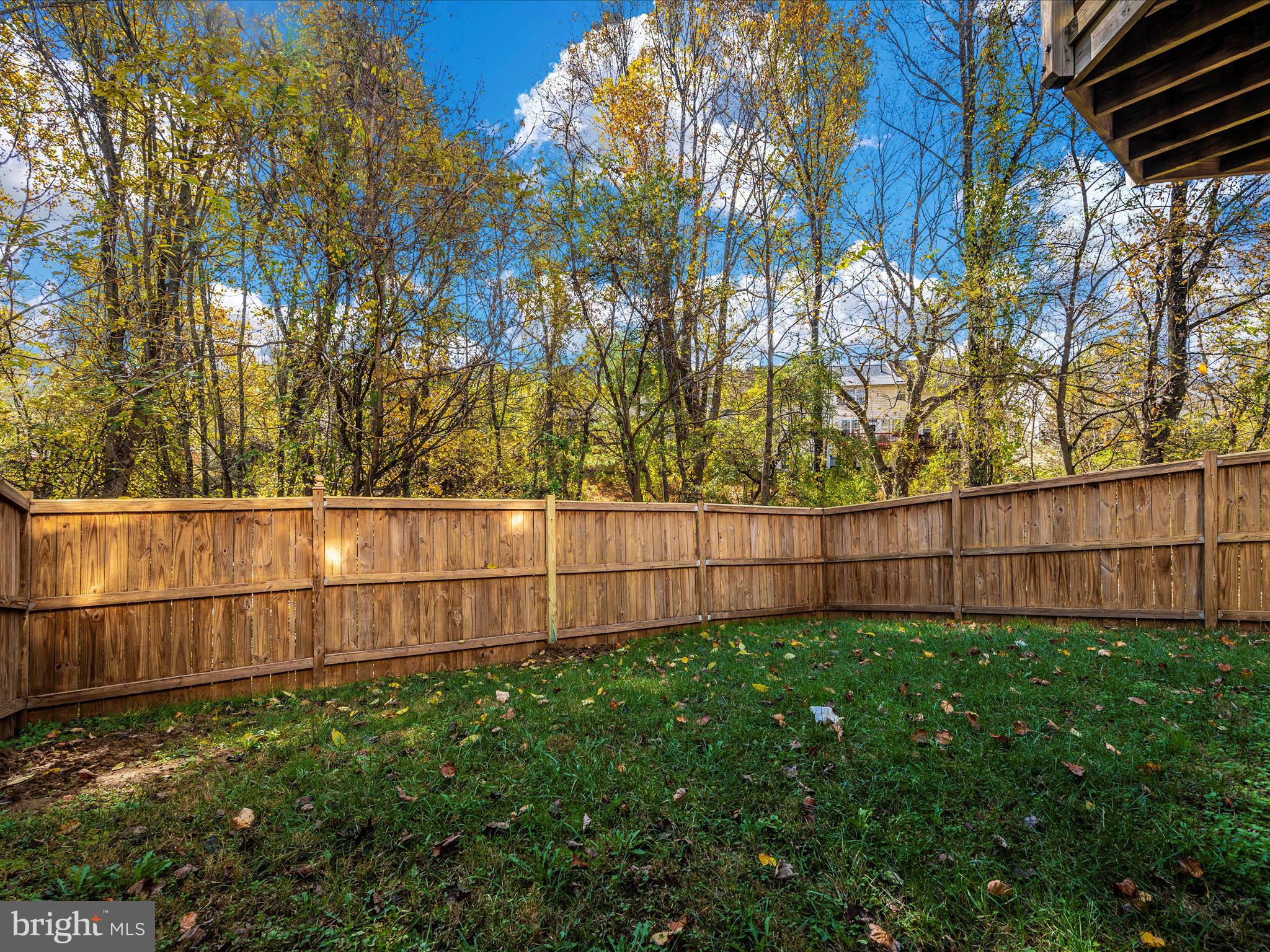 WOODVIEW VILLAGE - Residential Lease