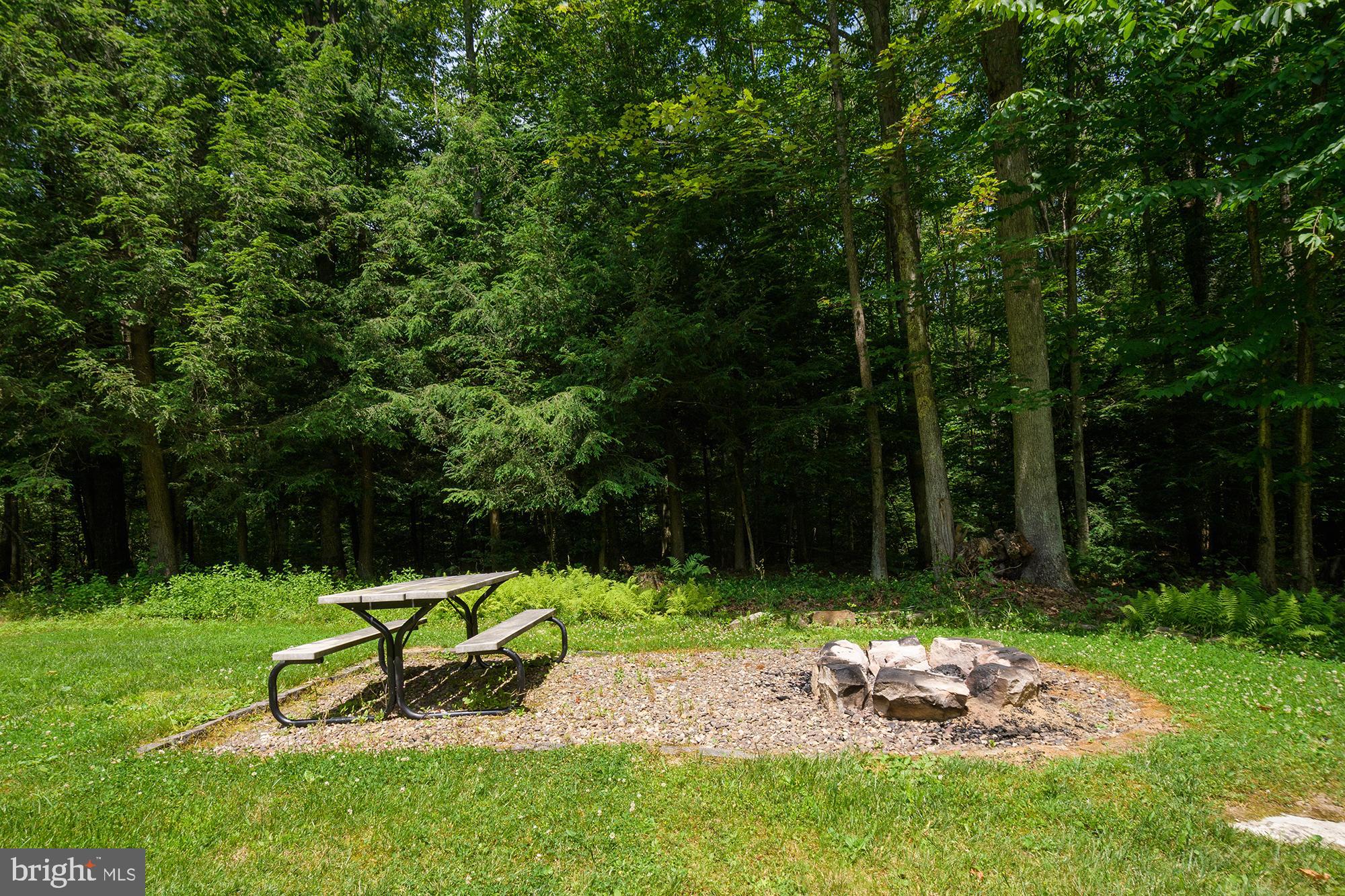 MAPLE DEL - Residential