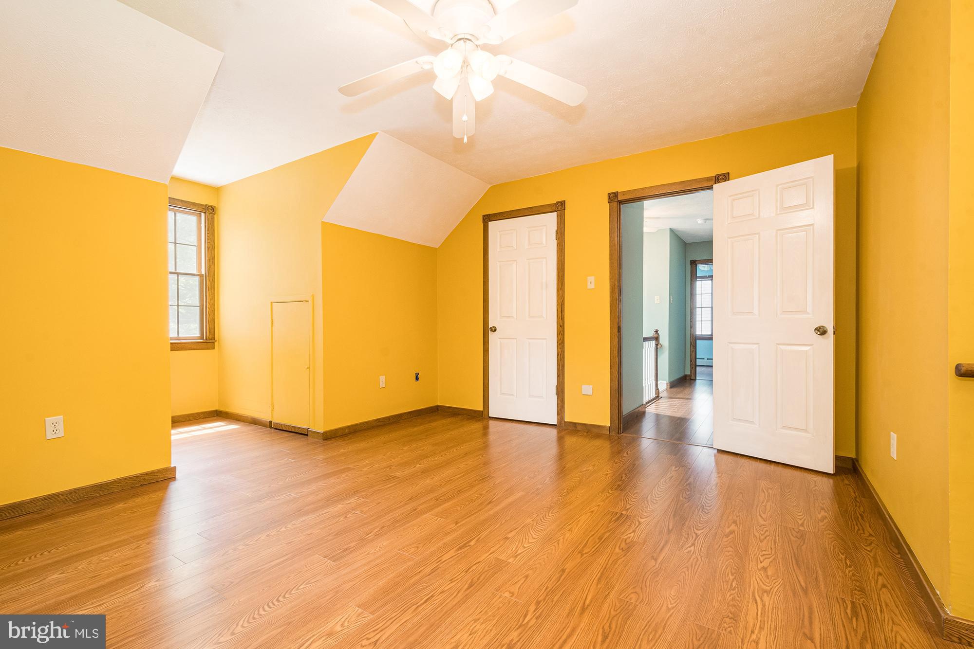 MAPLE DEL - Residential