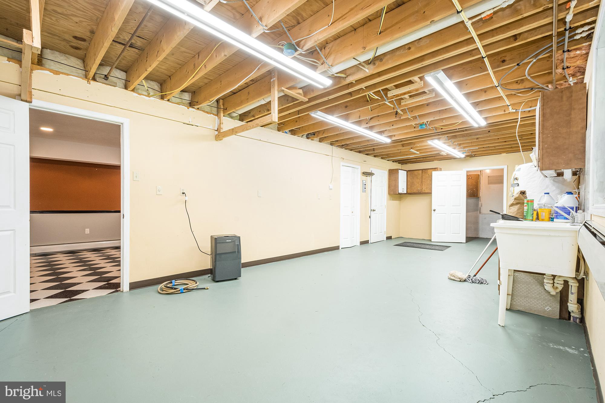 MAPLE DEL - Residential