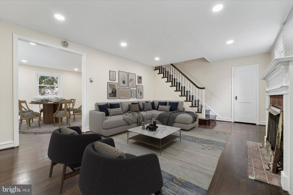 Photo of 8427 Limekiln Pike, WYNCOTE, PA 19095 (MLS # PAMC2147684)