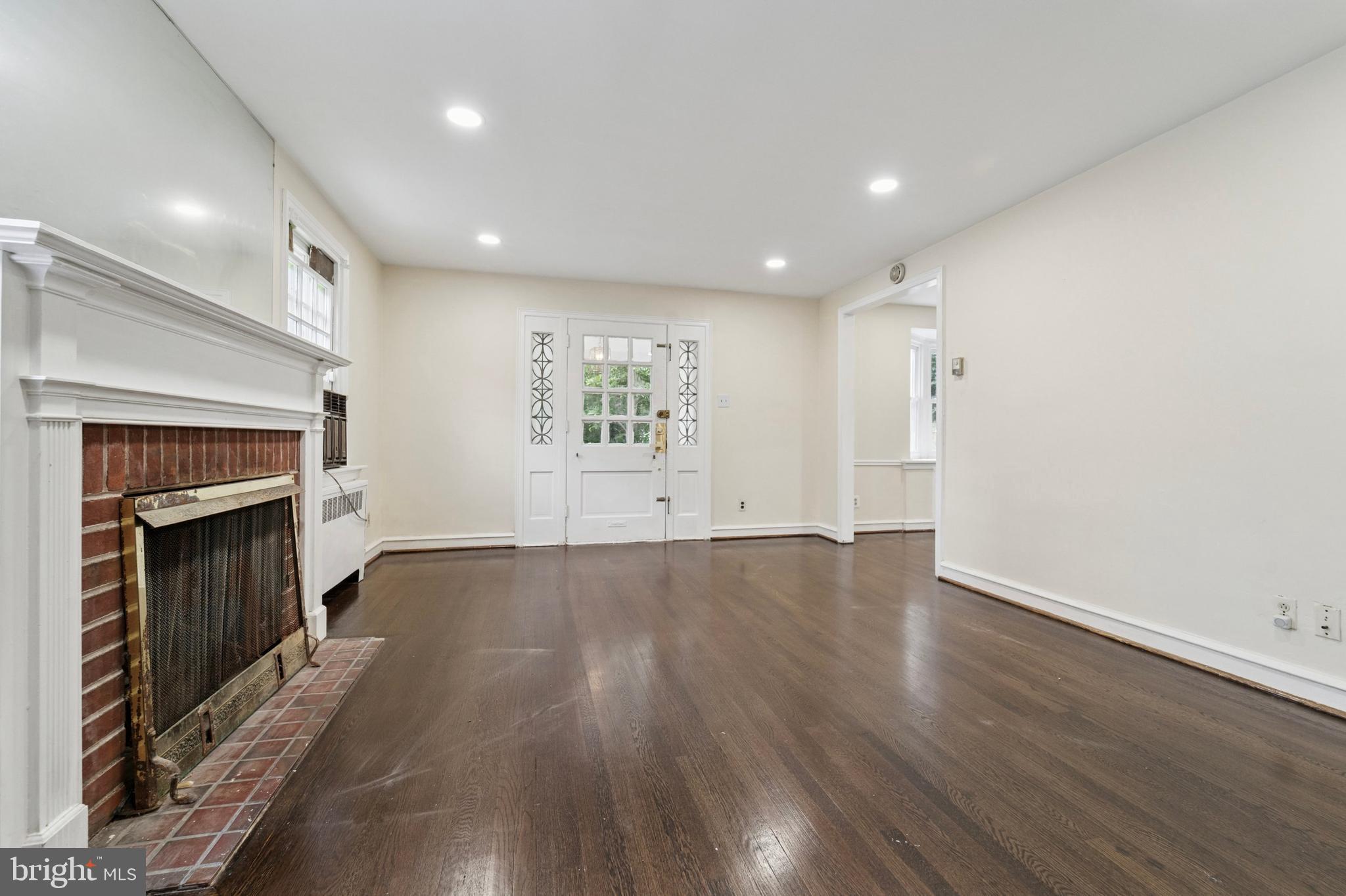 8427 LIMEKILN PIKE