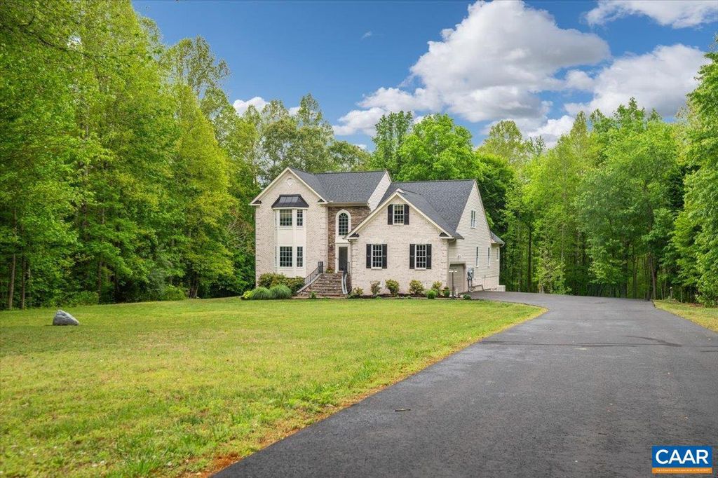 Photo of 4973 Double Eagle Dr, LOUISA, VA 23093 (MLS # 678119)
