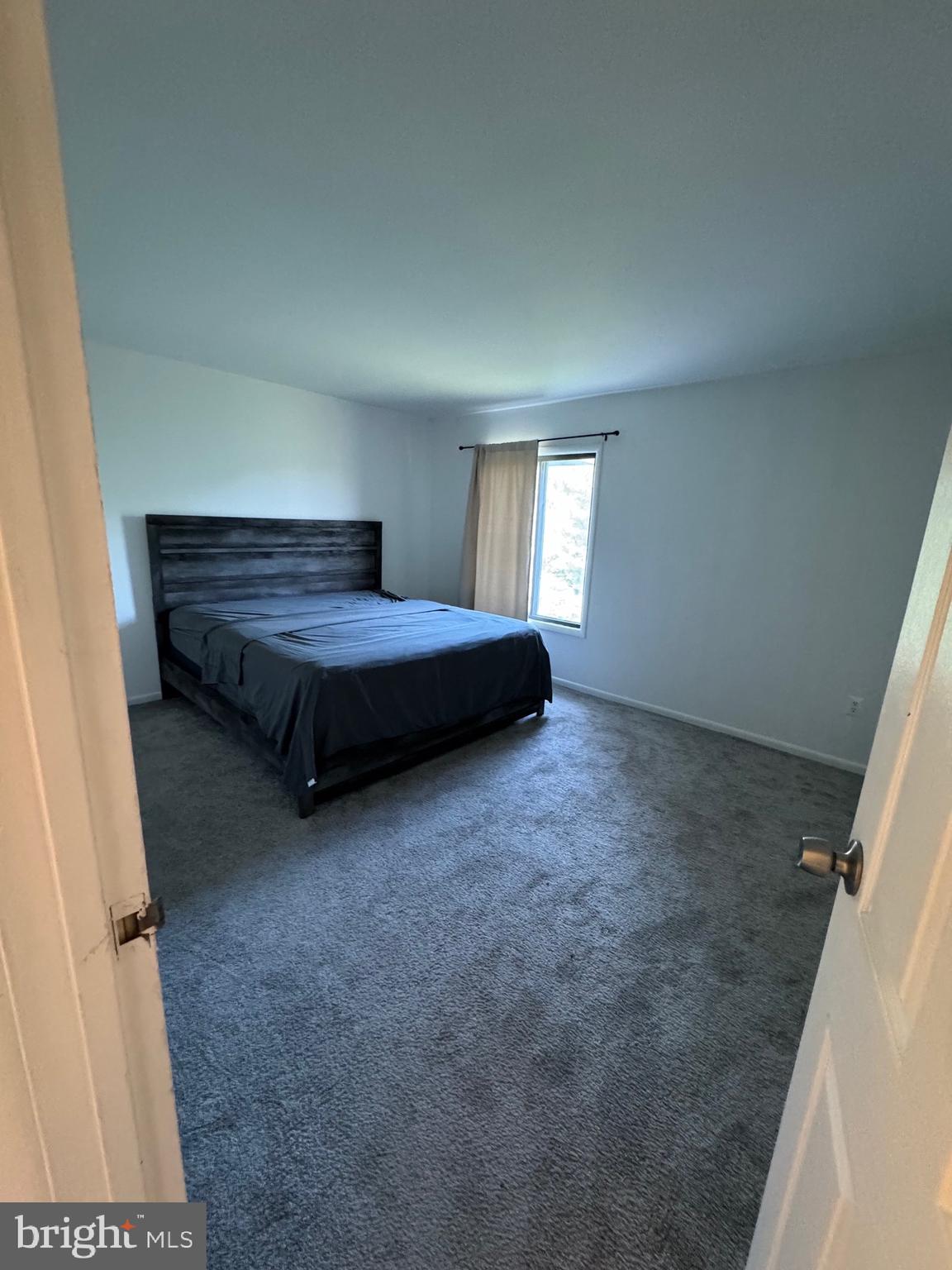 HUNTING RIDGE CONDOMINIUM - Residential