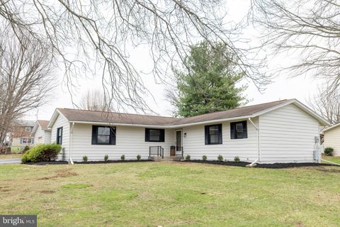 1286 FOX DEN DRIVE CHAMBERSBURG PA 17202