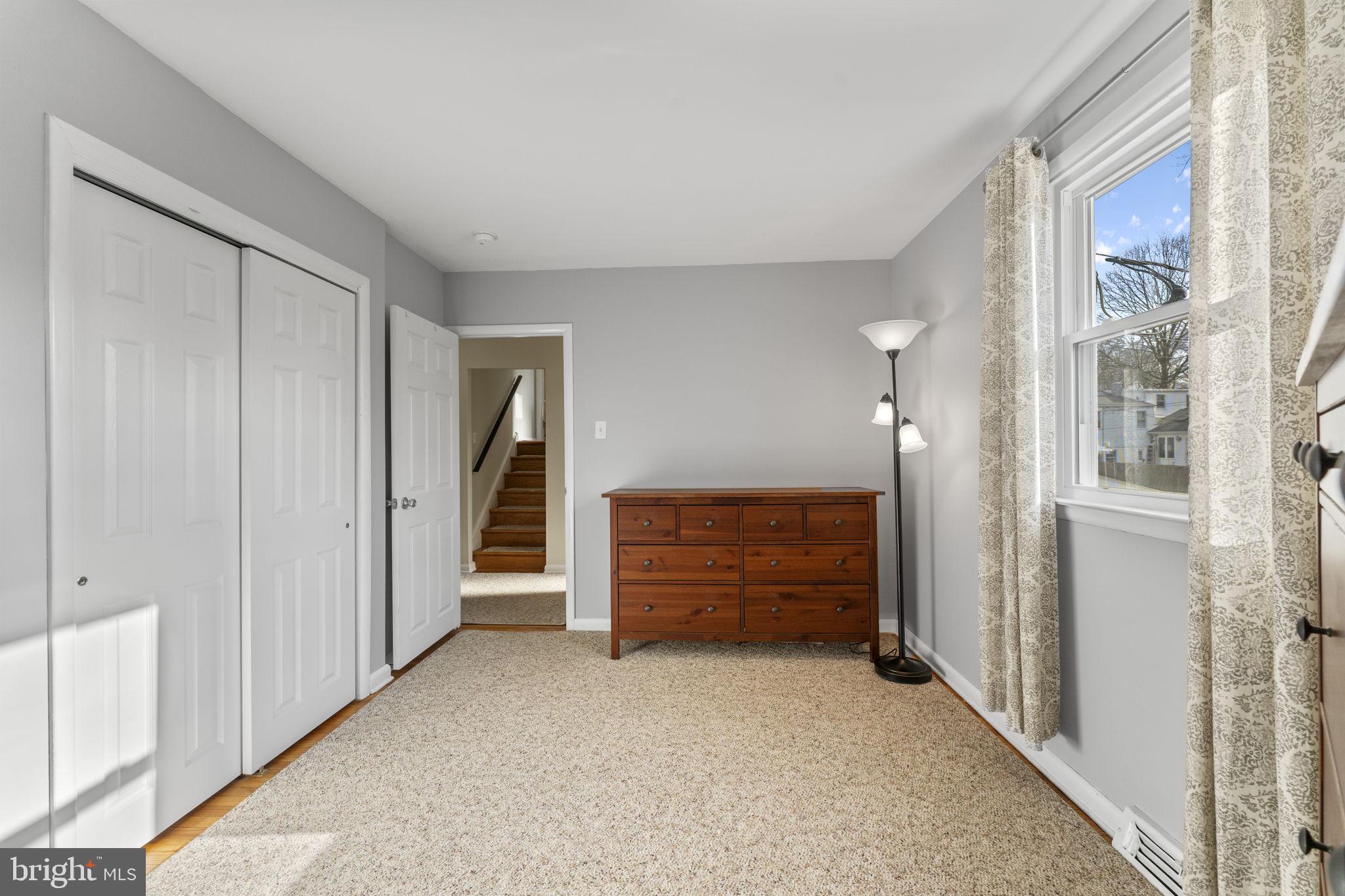 INGLEWOOD GDNS - Residential