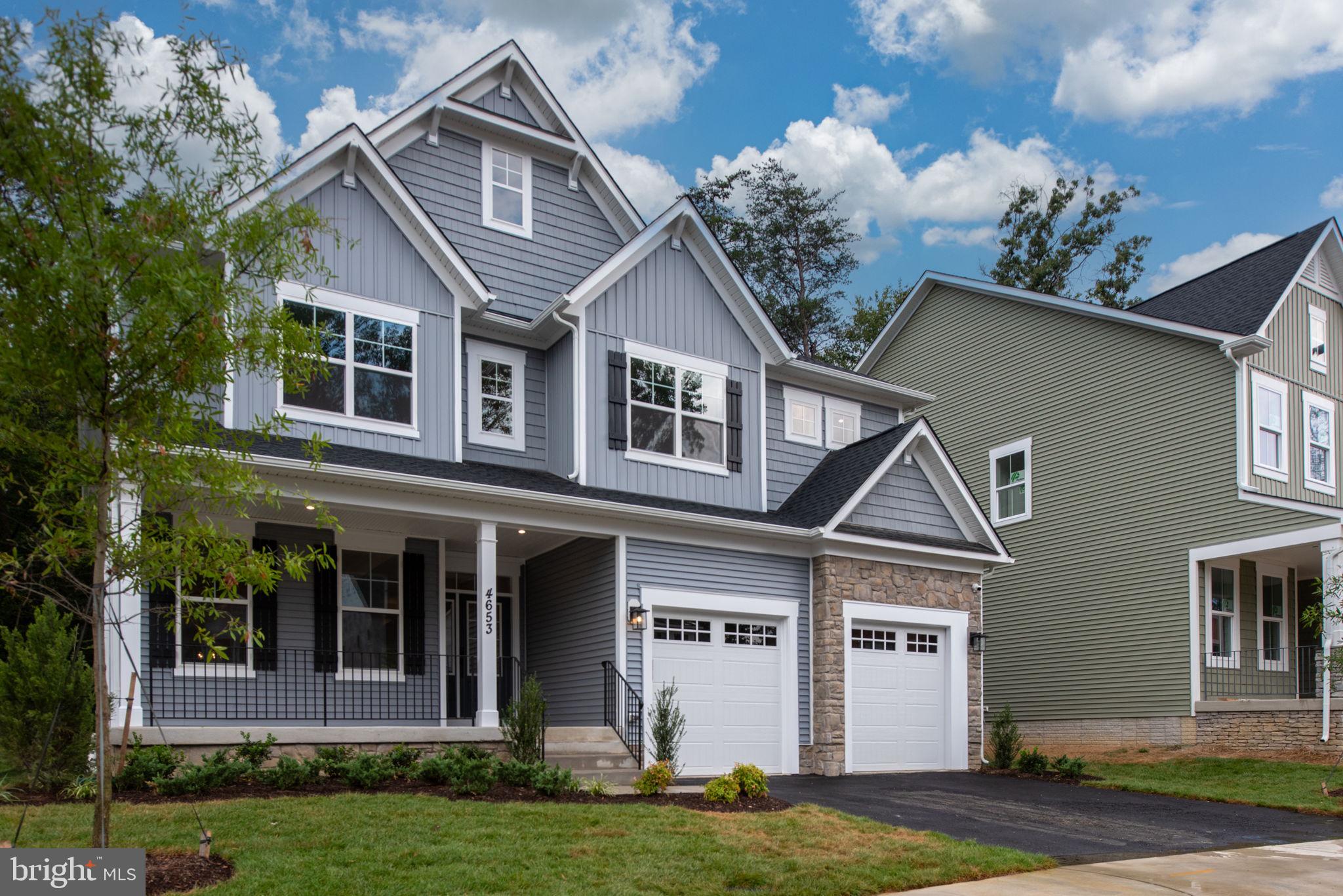 8761 SOUTHERN OAKS PLACE