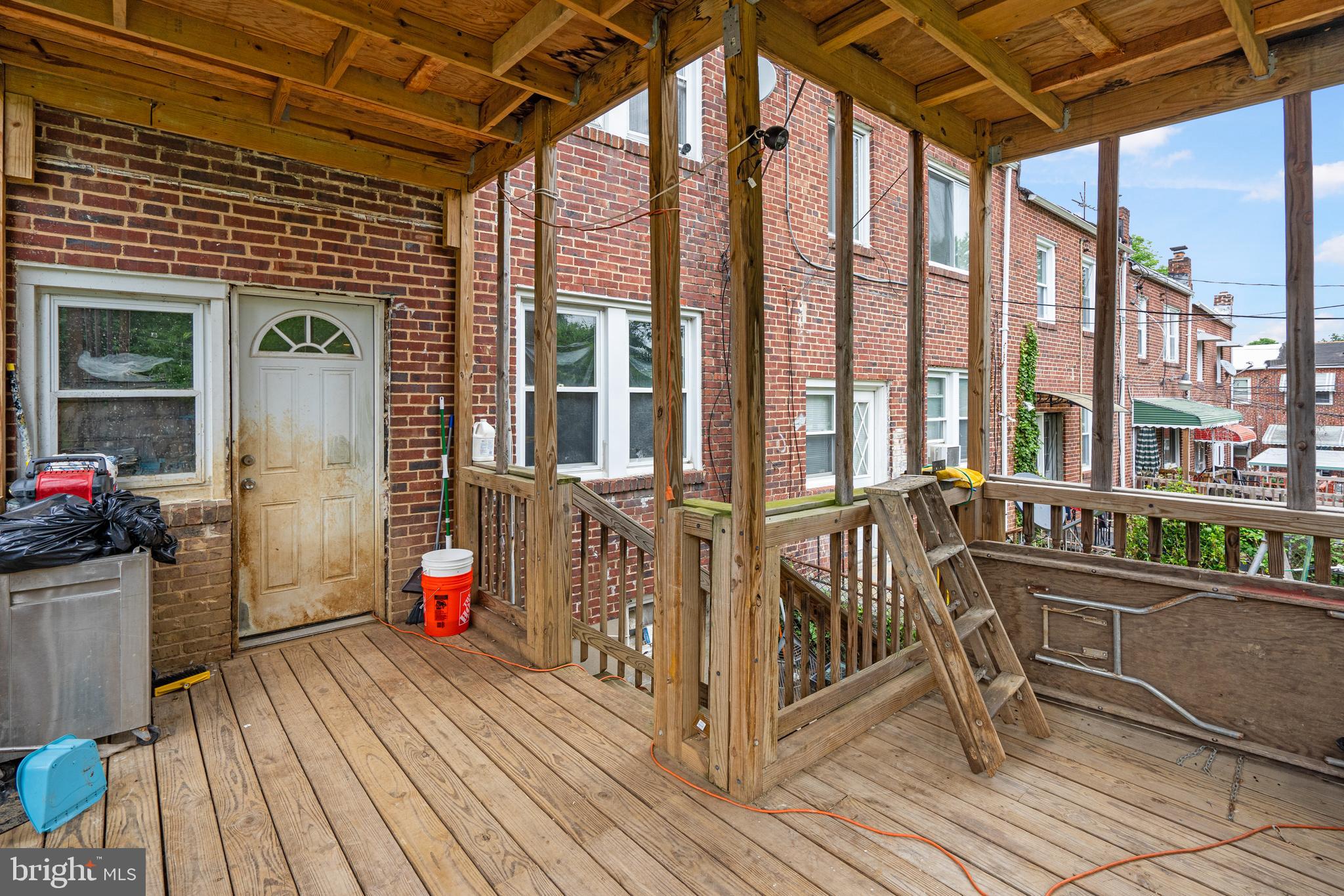 GREENSPRING - Residential