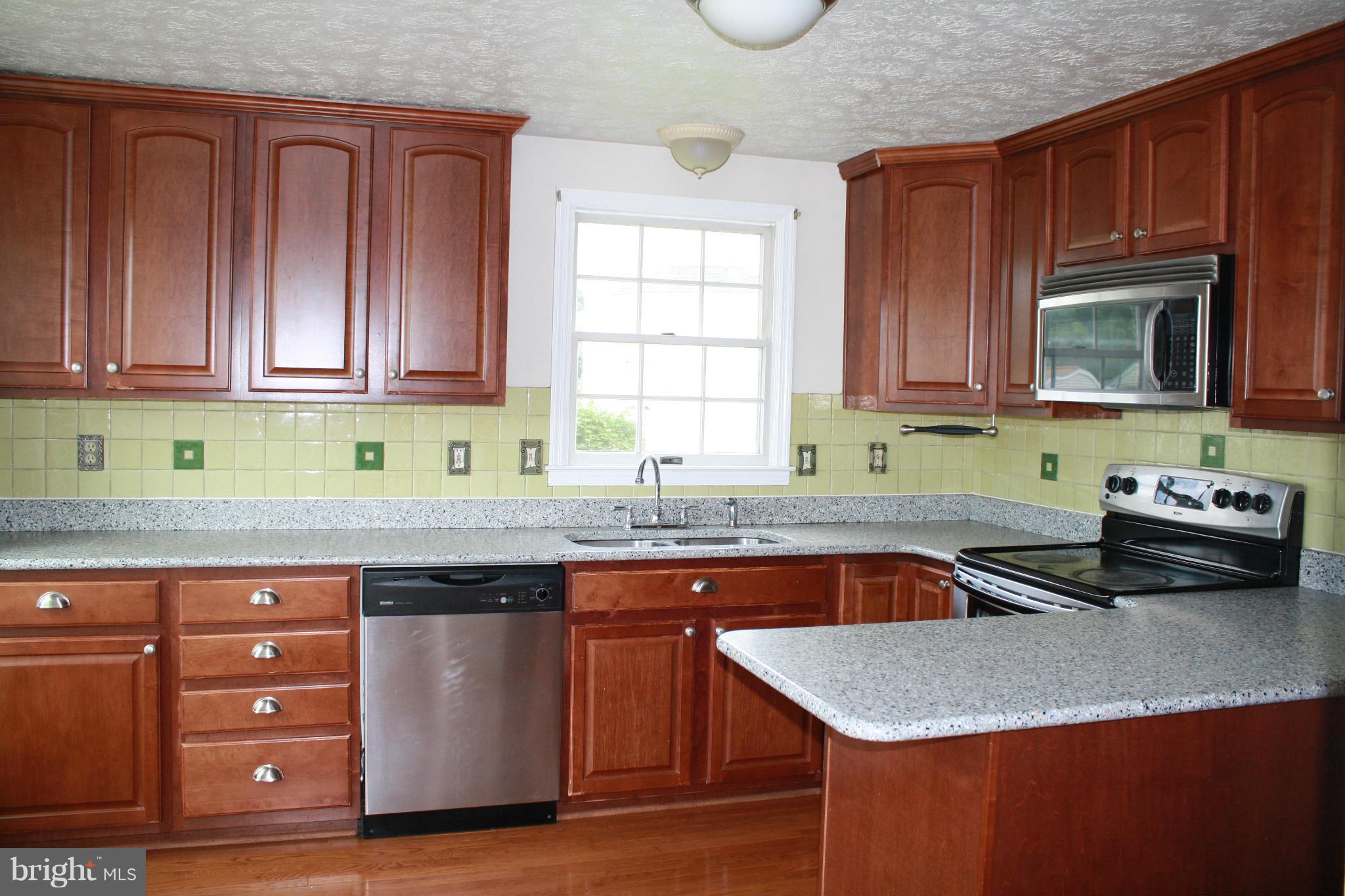 LONG GATE - Residential Lease