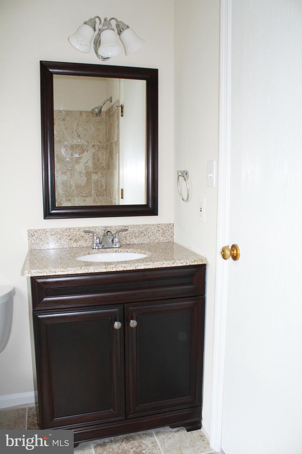 LONG GATE - Residential Lease