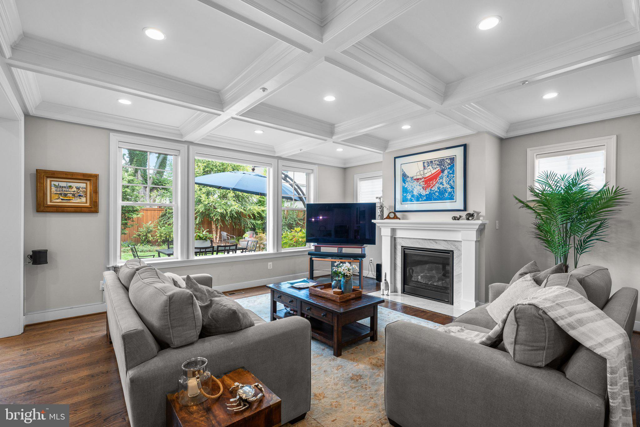 KENSINGTON ESTATES - Residential