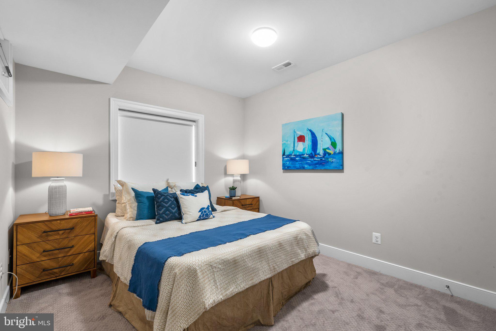 KENSINGTON ESTATES - Residential