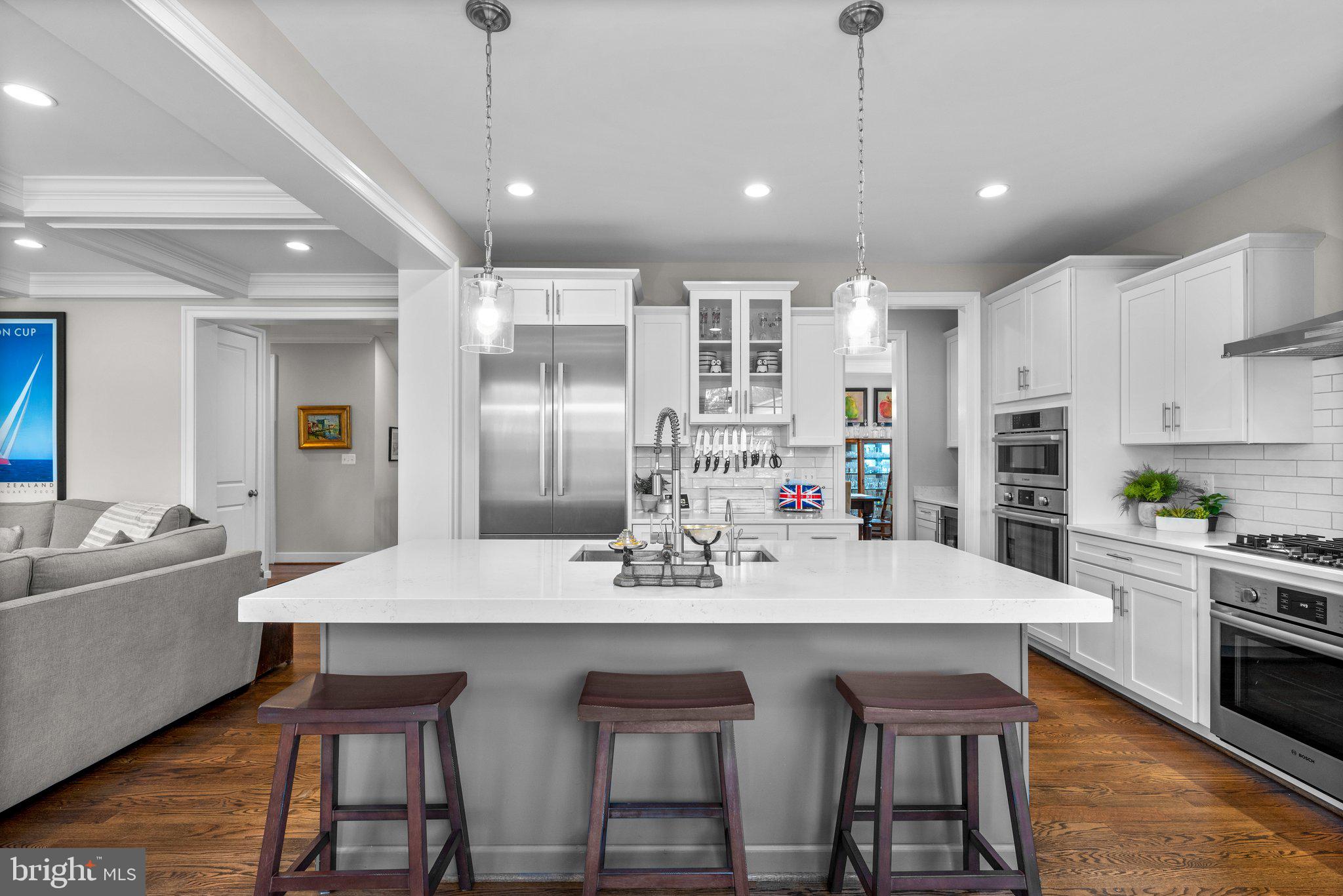 KENSINGTON ESTATES - Residential