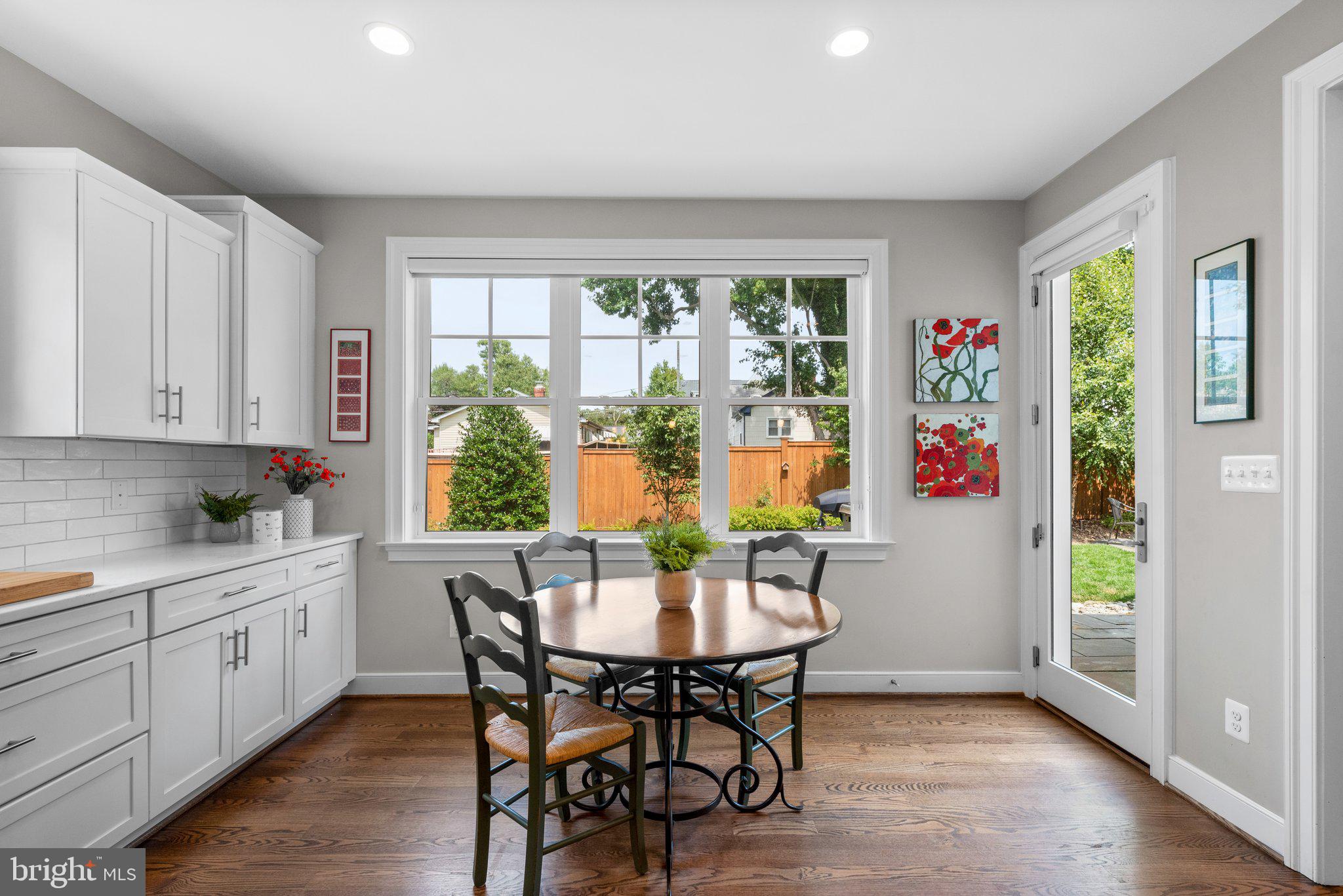 KENSINGTON ESTATES - Residential