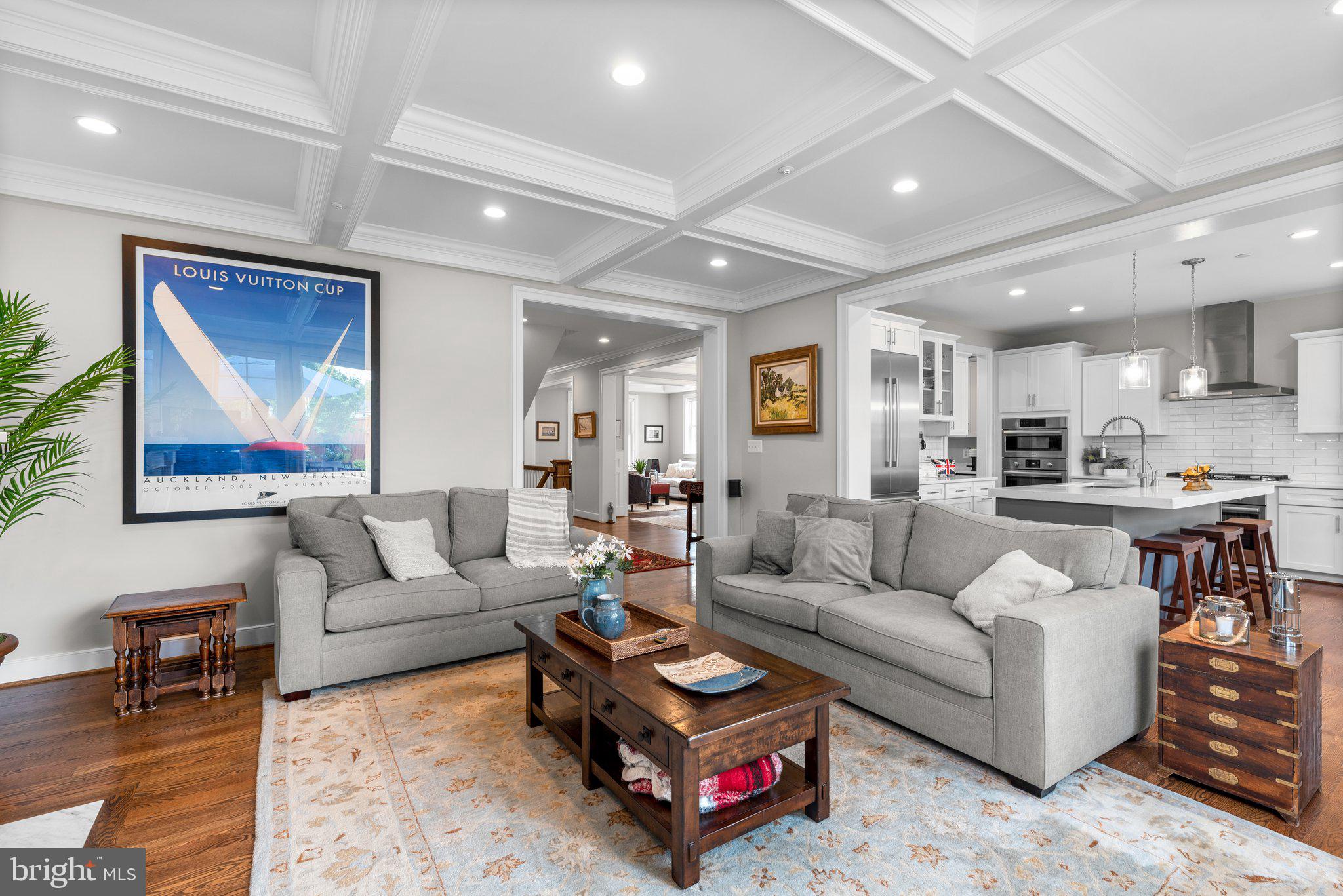 KENSINGTON ESTATES - Residential