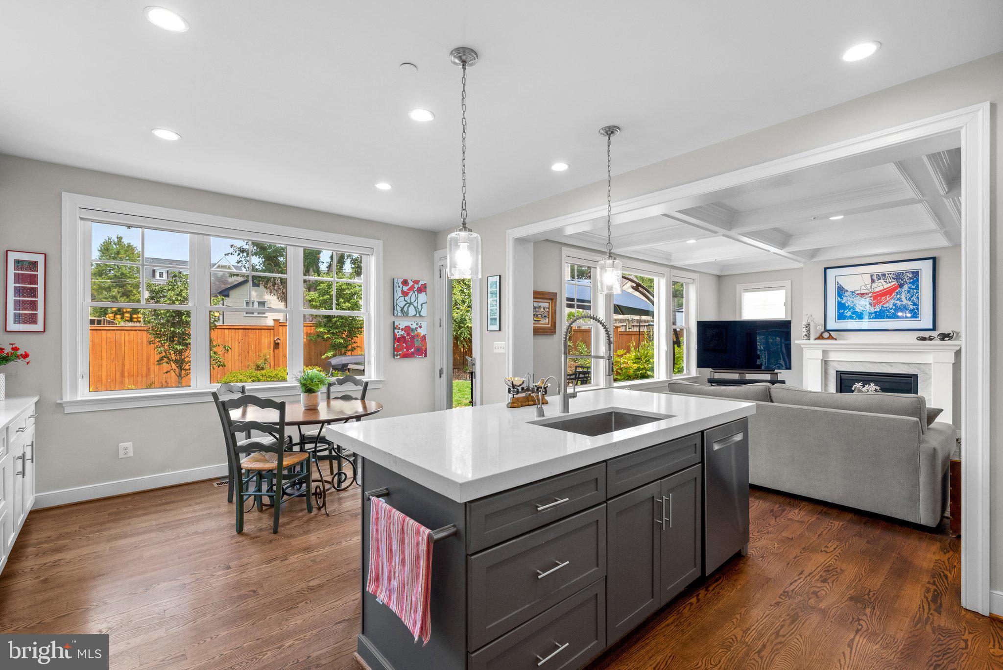 KENSINGTON ESTATES - Residential