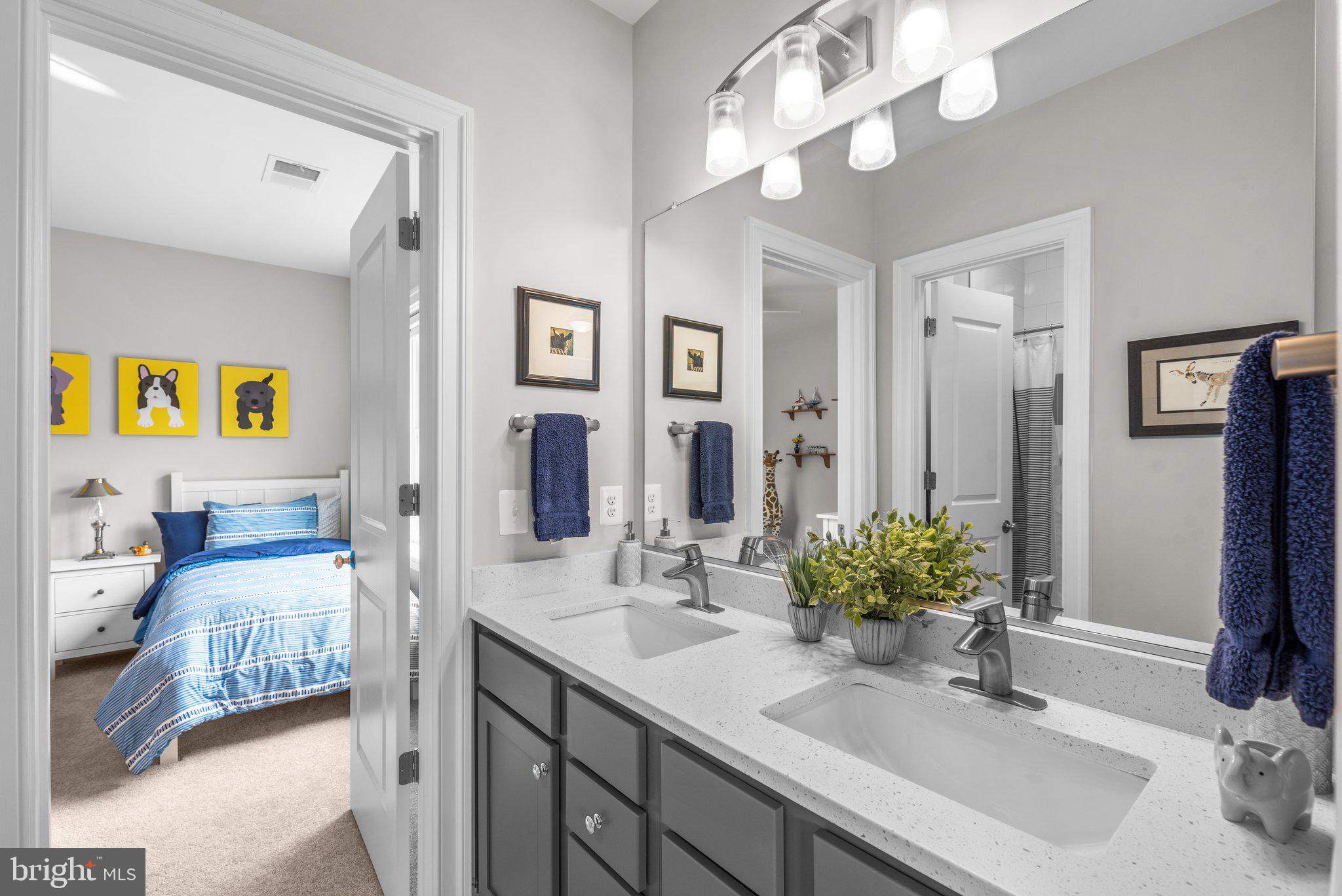 KENSINGTON ESTATES - Residential