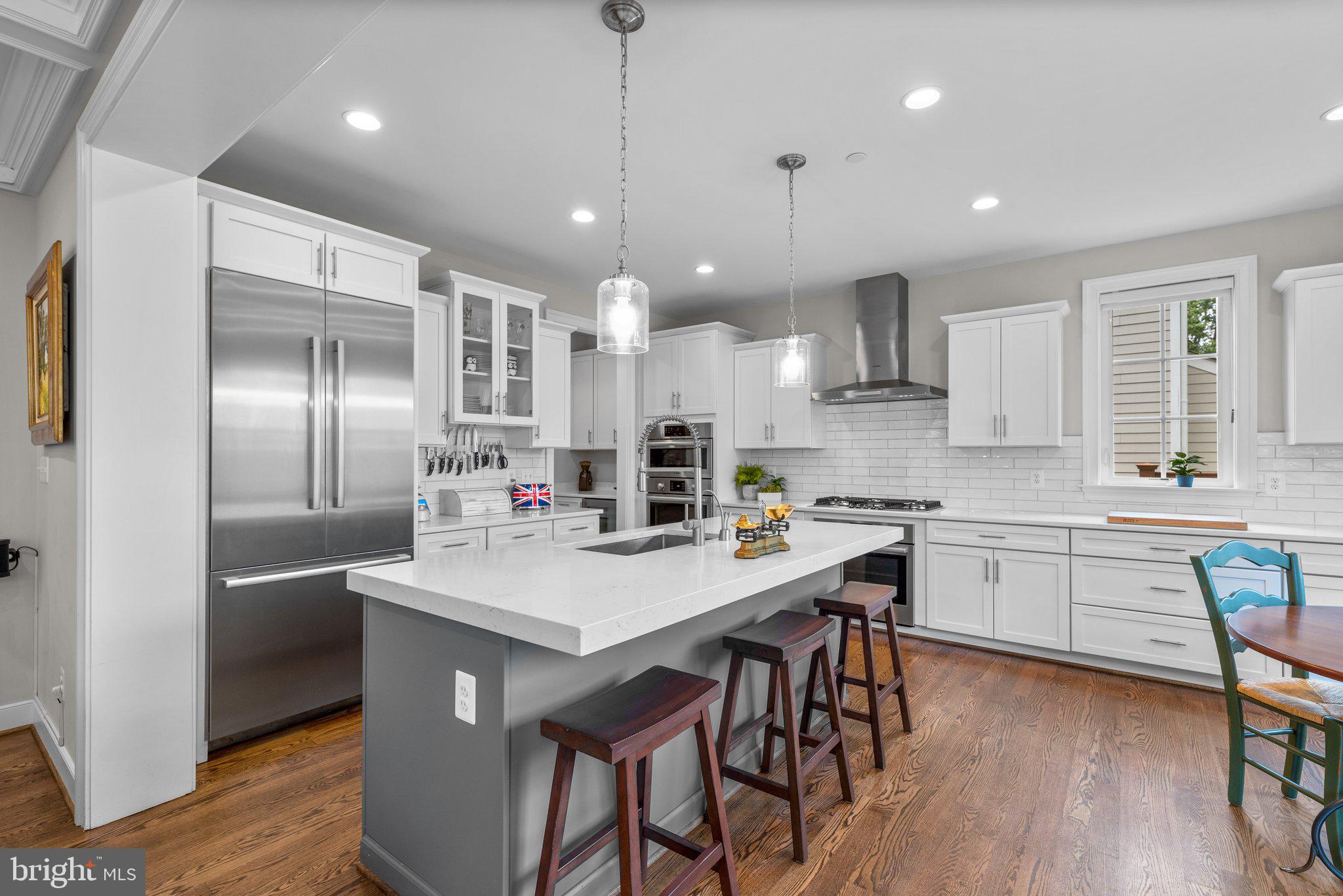 KENSINGTON ESTATES - Residential