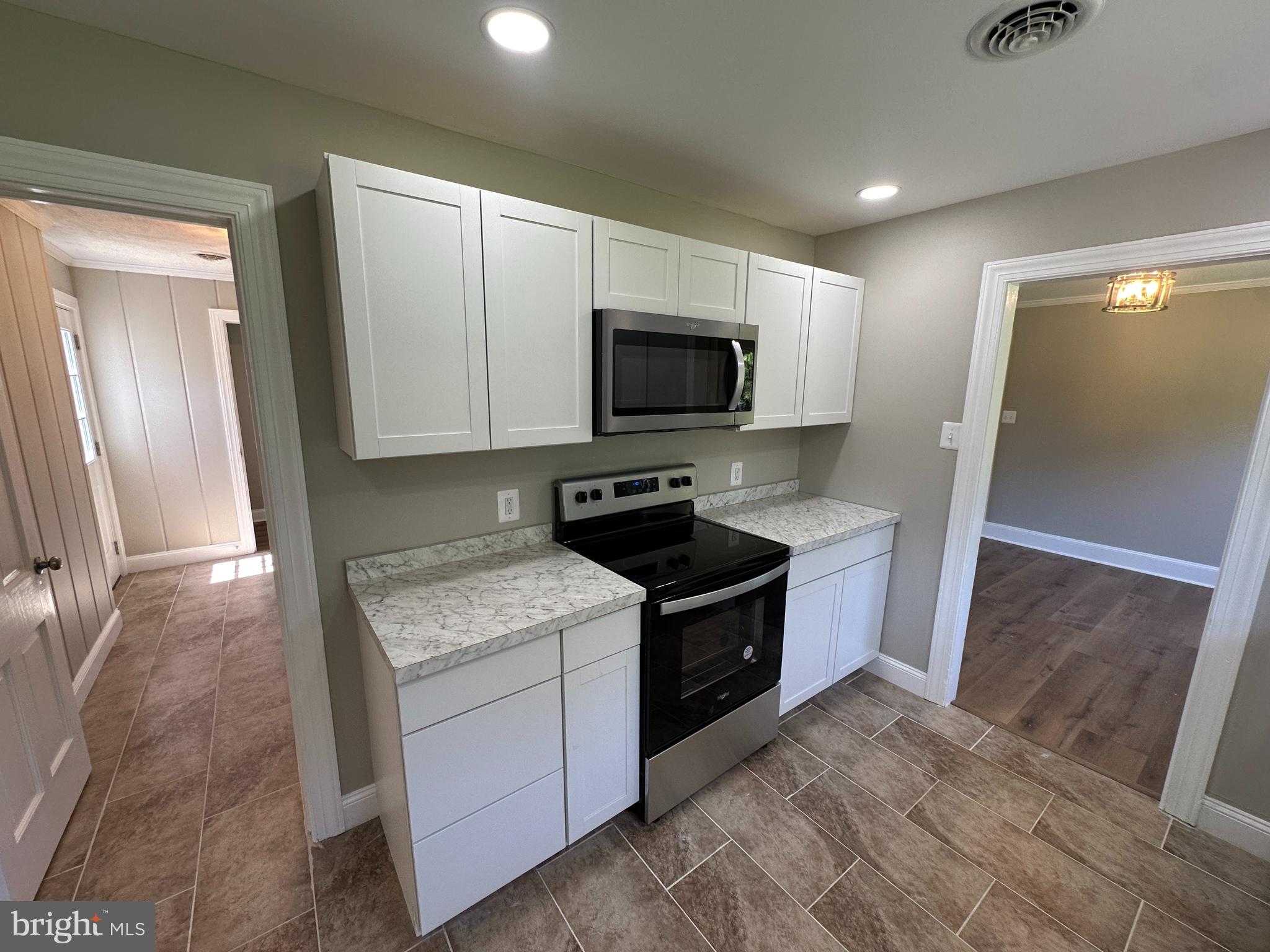 TOWN CREEK - Residential Lease