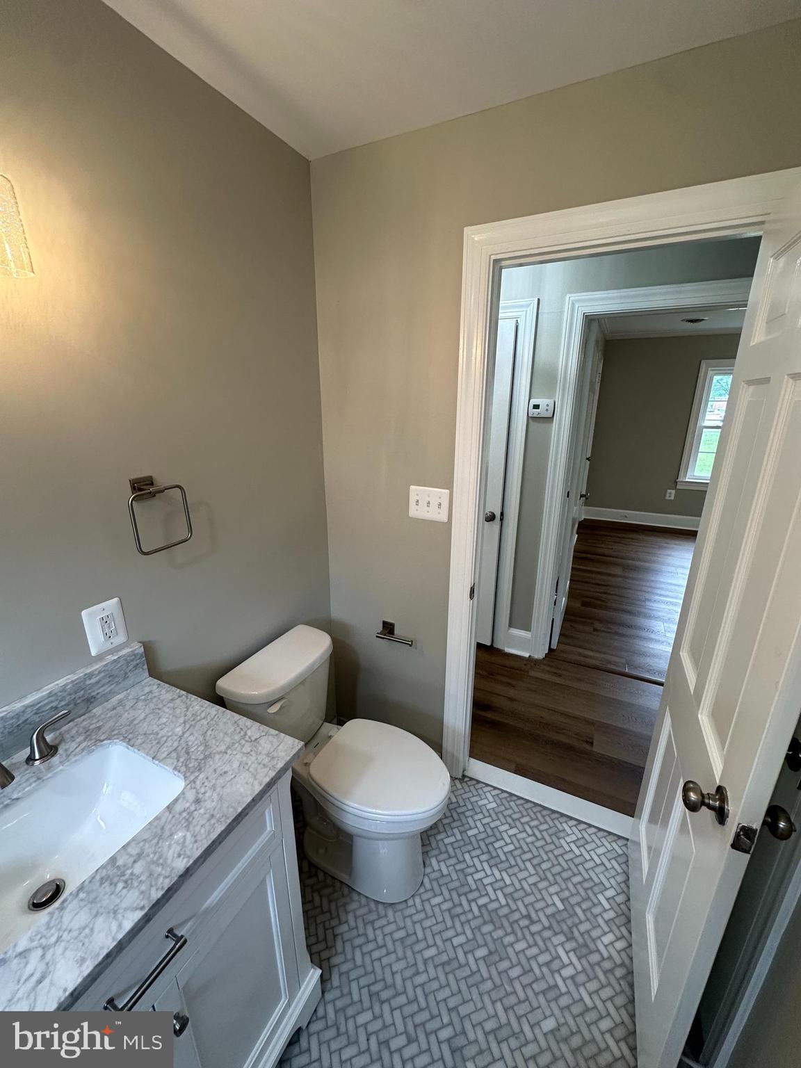 TOWN CREEK - Residential Lease