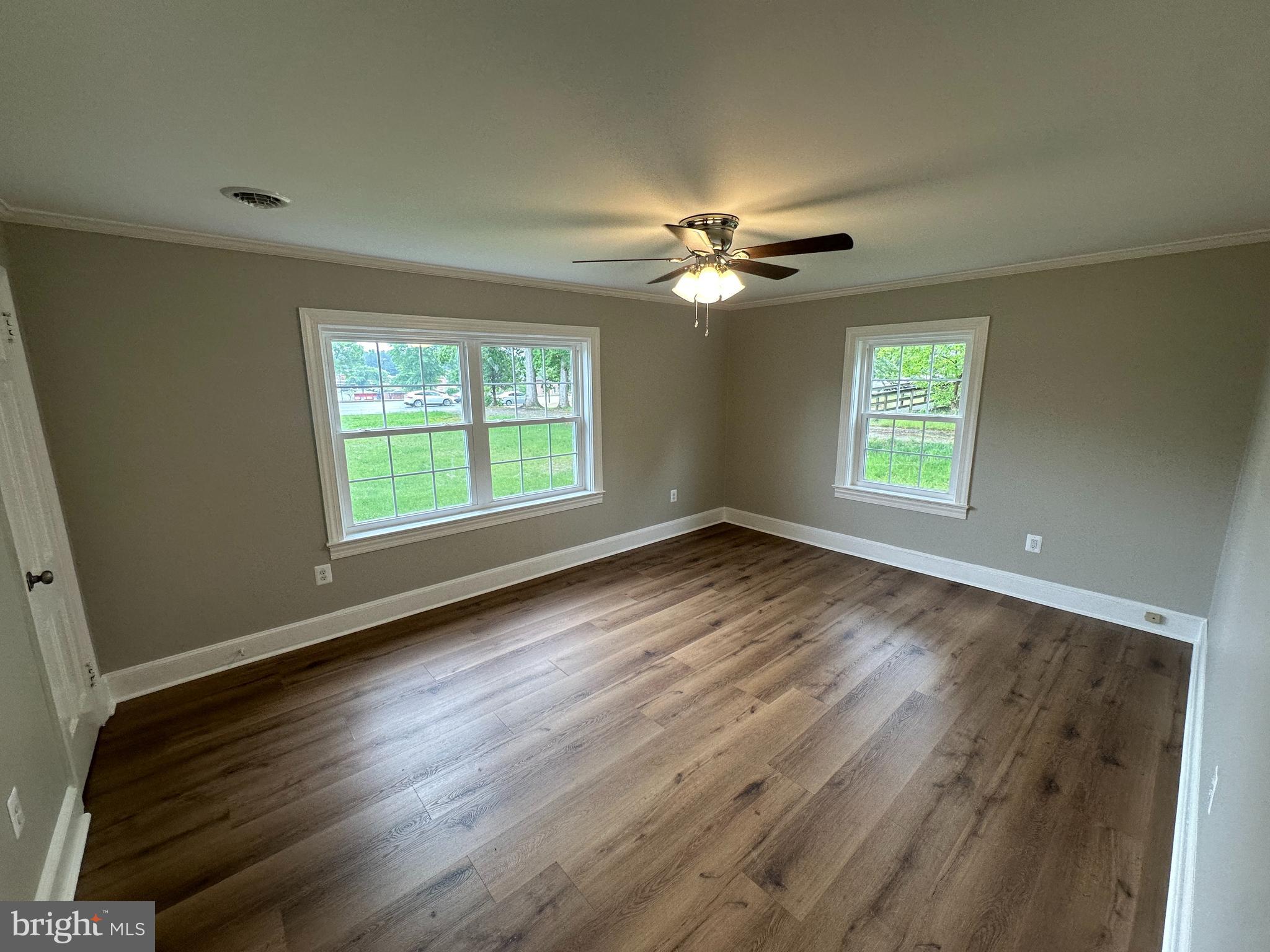 TOWN CREEK - Residential Lease