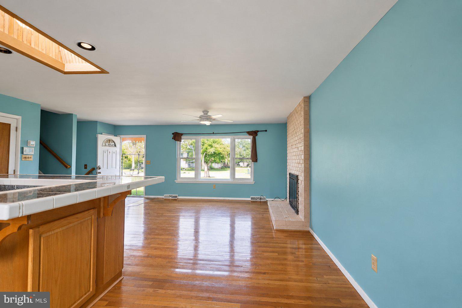 561 THRUSH COURT