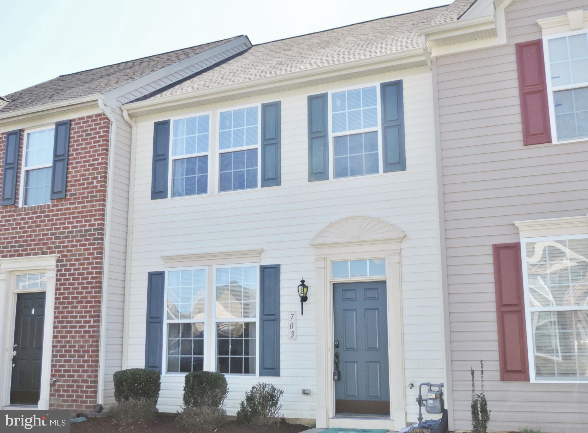 CEDAR COMMONS - Residential