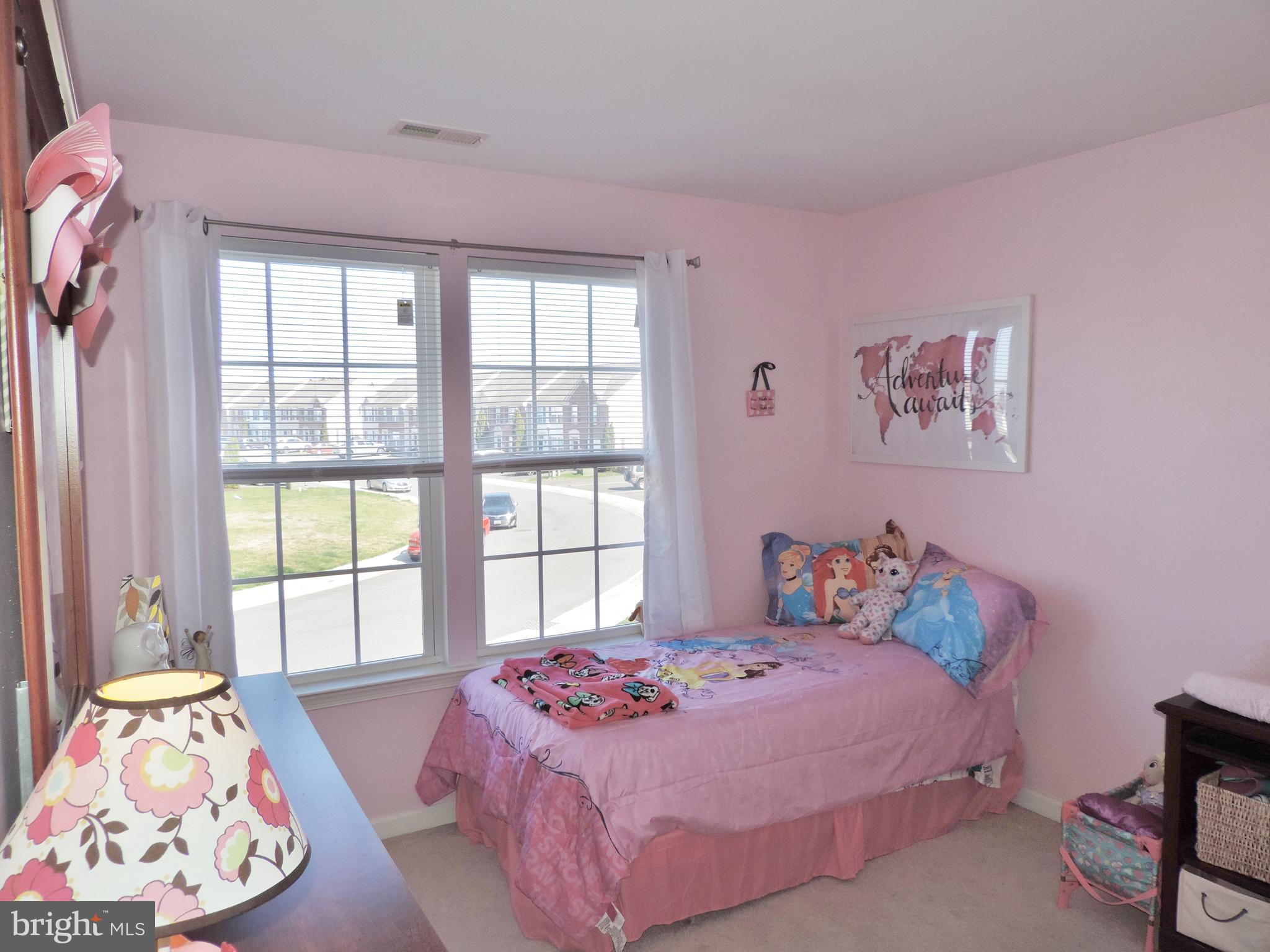 CEDAR COMMONS - Residential