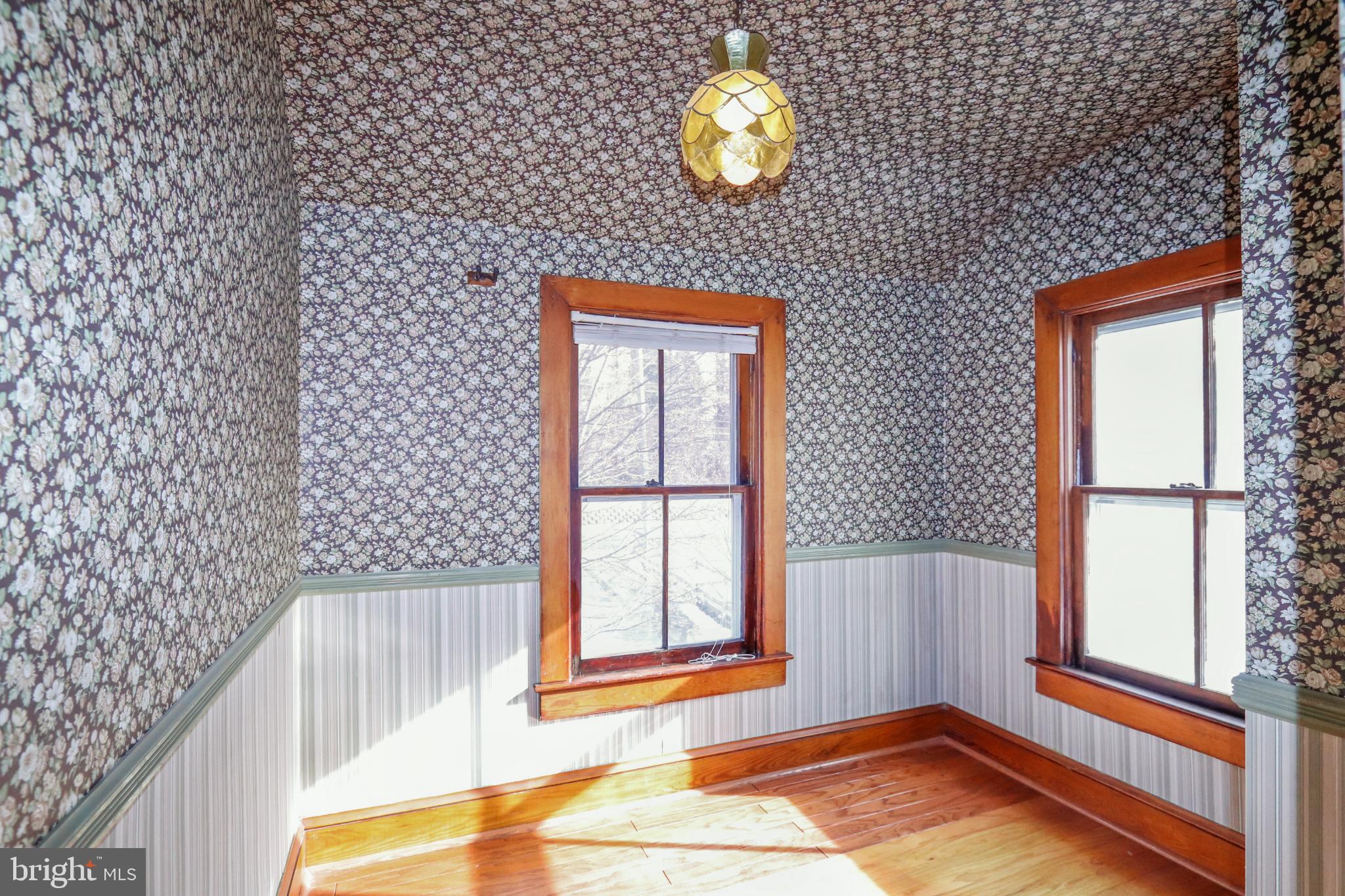 COLESVILLE OUTSIDE - Residential