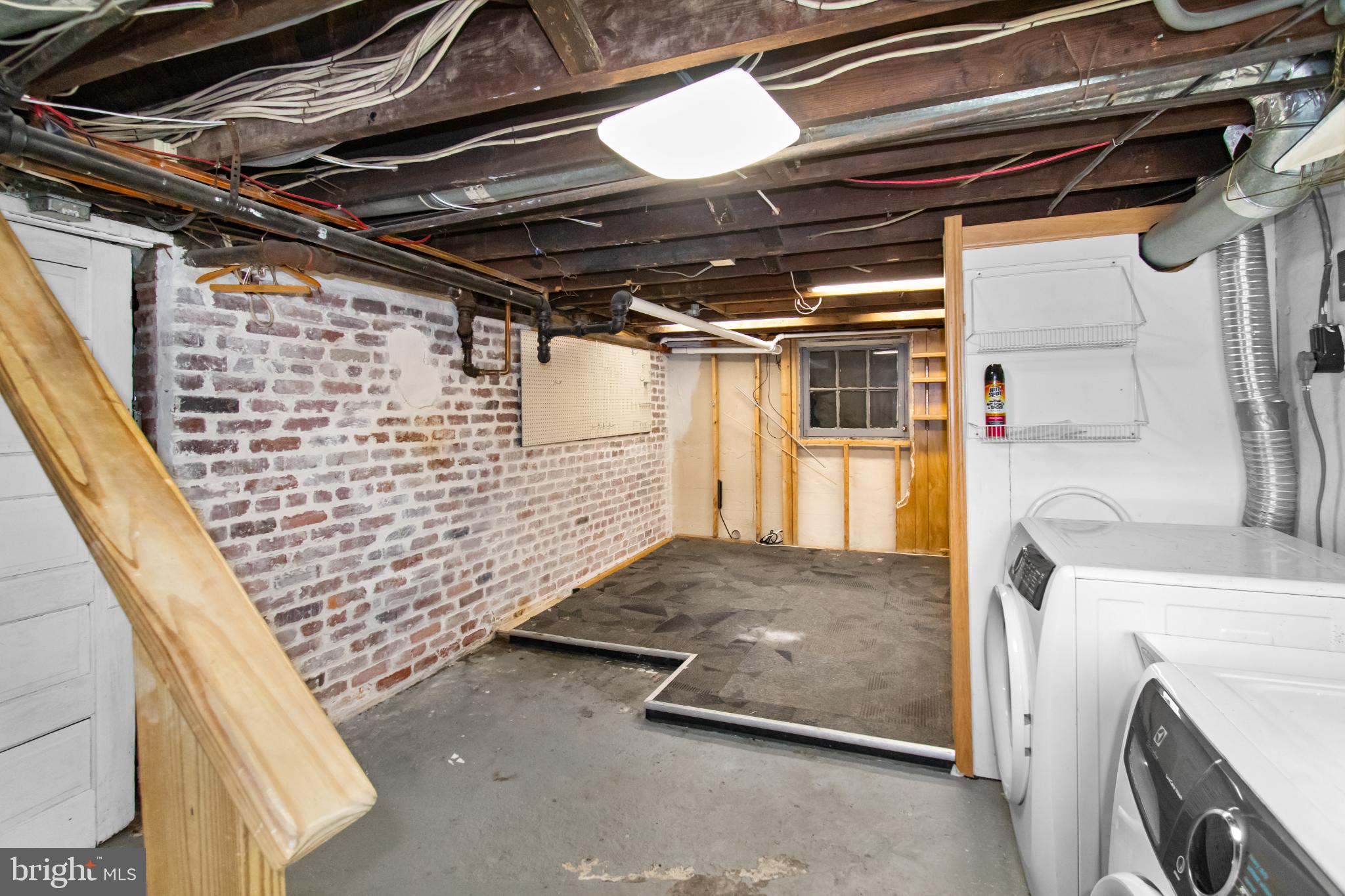 COLESVILLE OUTSIDE - Residential