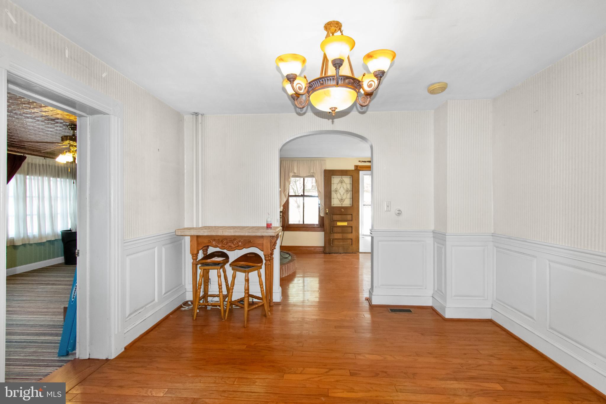 COLESVILLE OUTSIDE - Residential