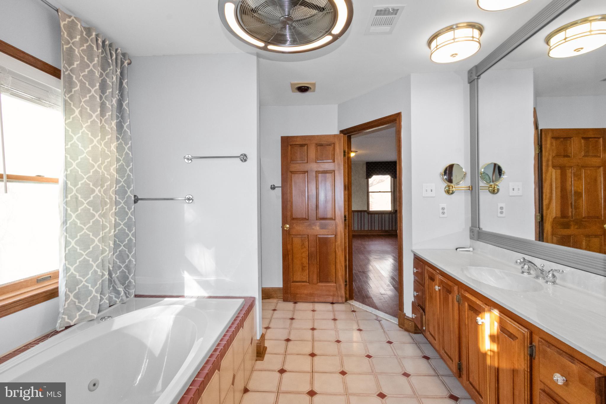 COLESVILLE OUTSIDE - Residential