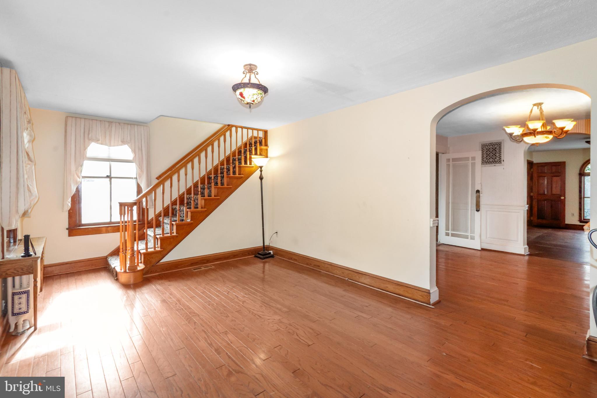 COLESVILLE OUTSIDE - Residential