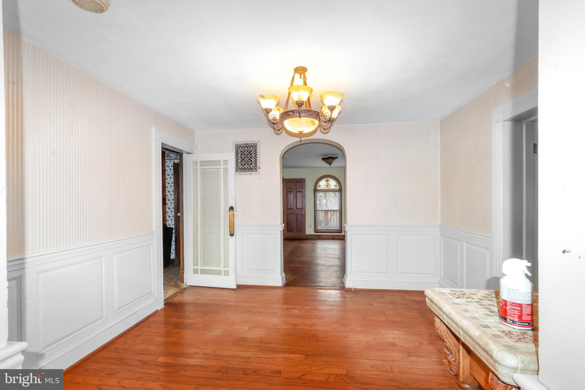 COLESVILLE OUTSIDE - Residential