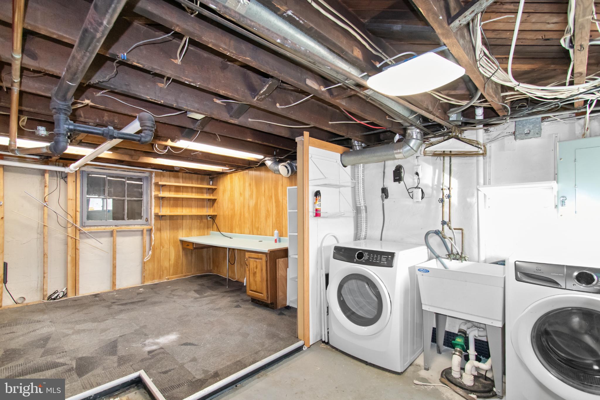 COLESVILLE OUTSIDE - Residential