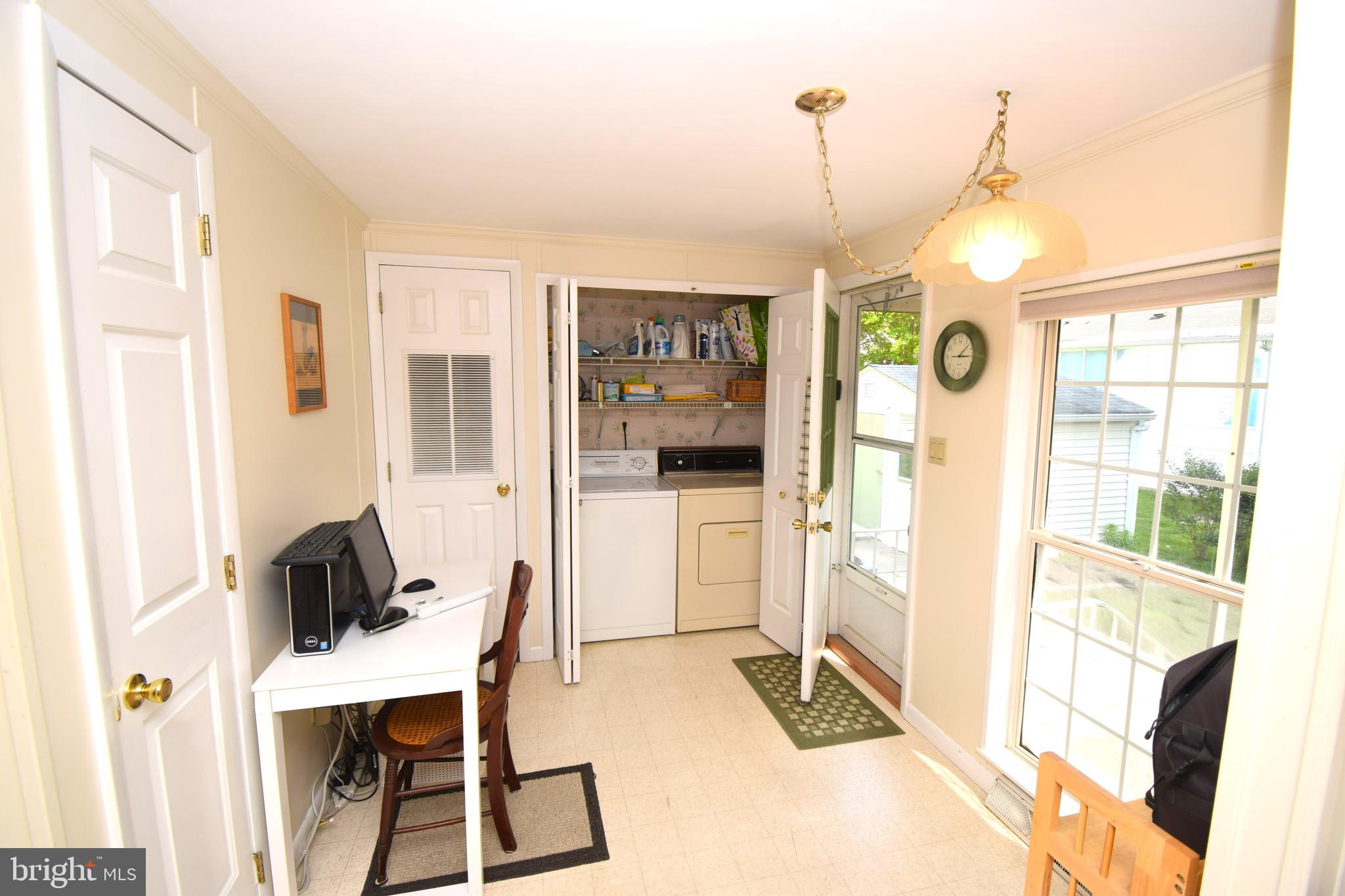 HYDE PARK - Residential