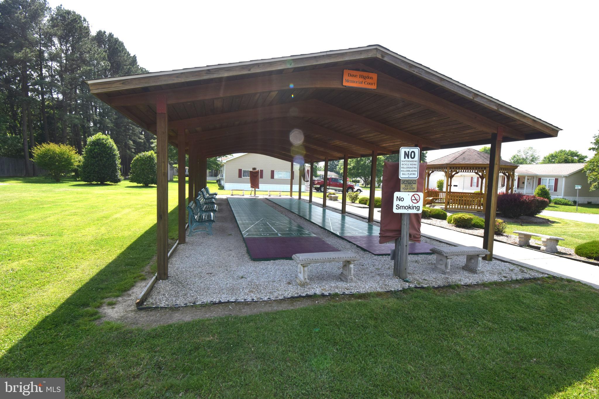 HYDE PARK - Residential