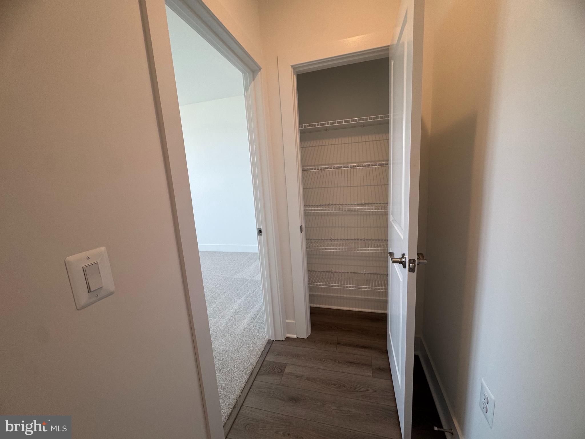 EMBREY MILL - Residential