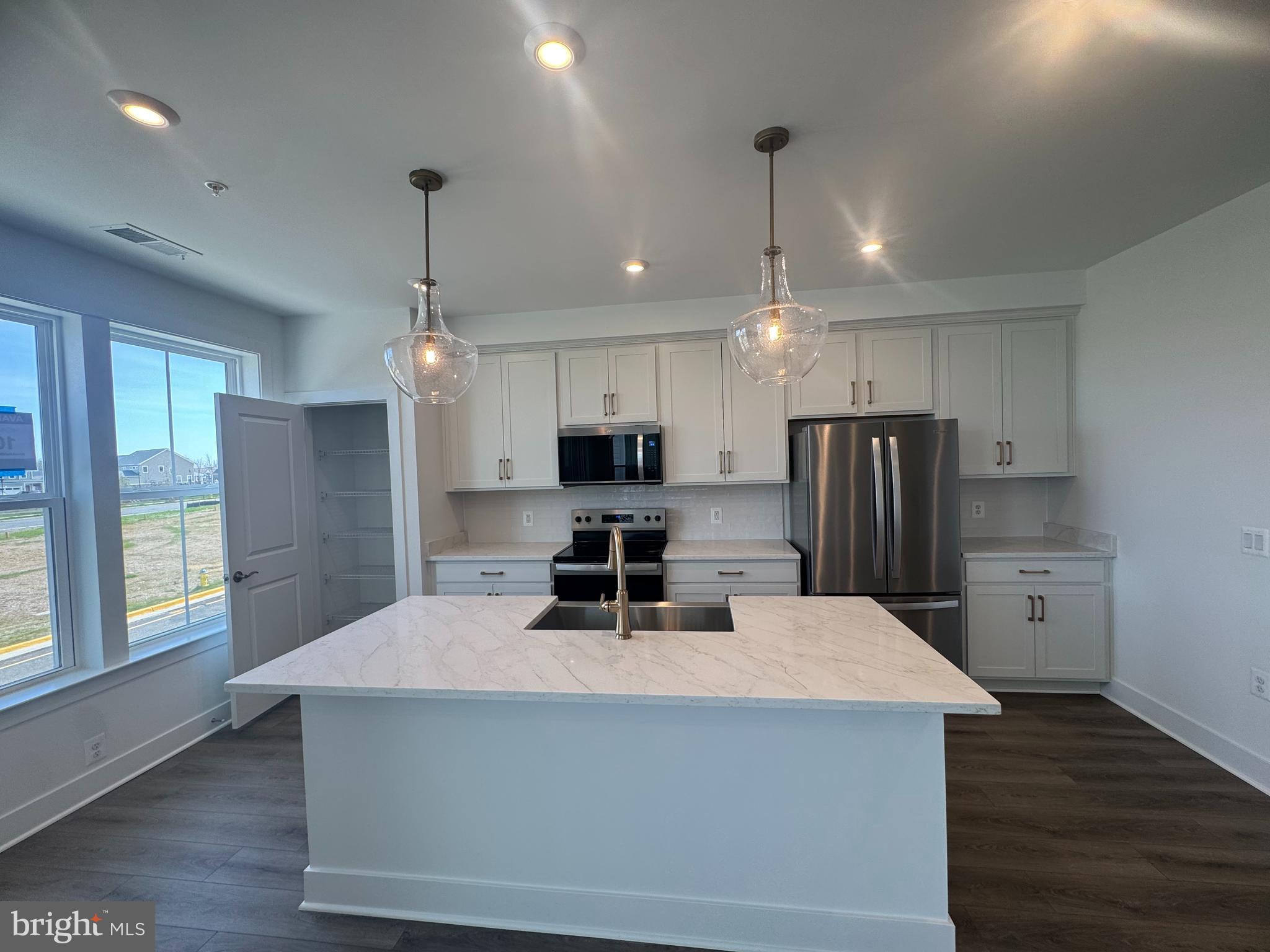 EMBREY MILL - Residential