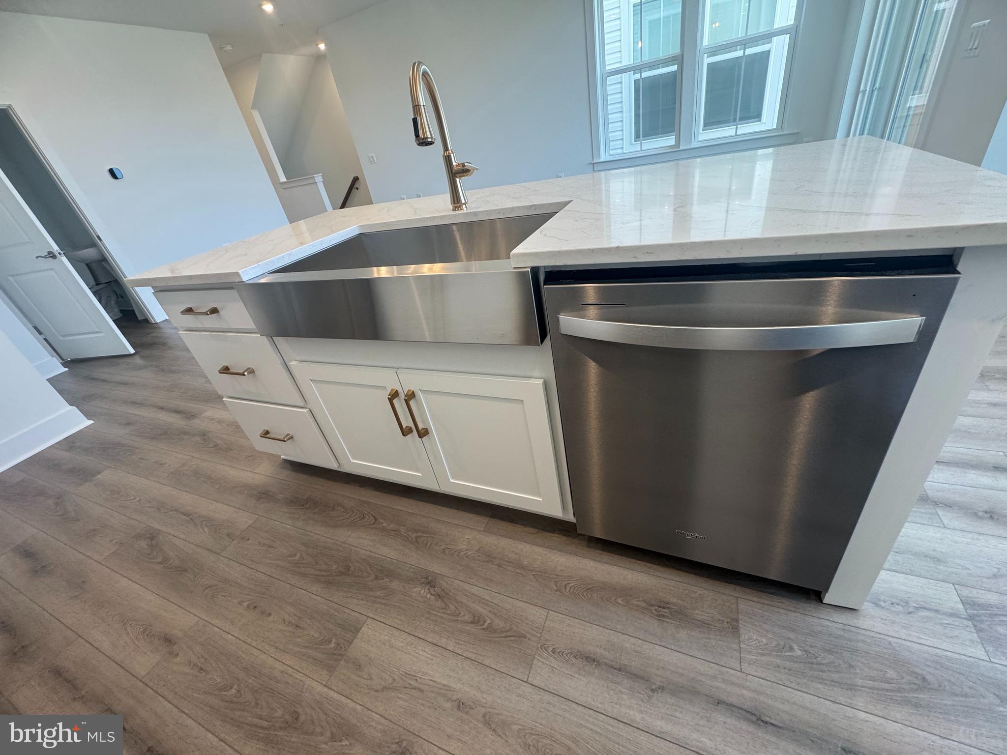 EMBREY MILL - Residential