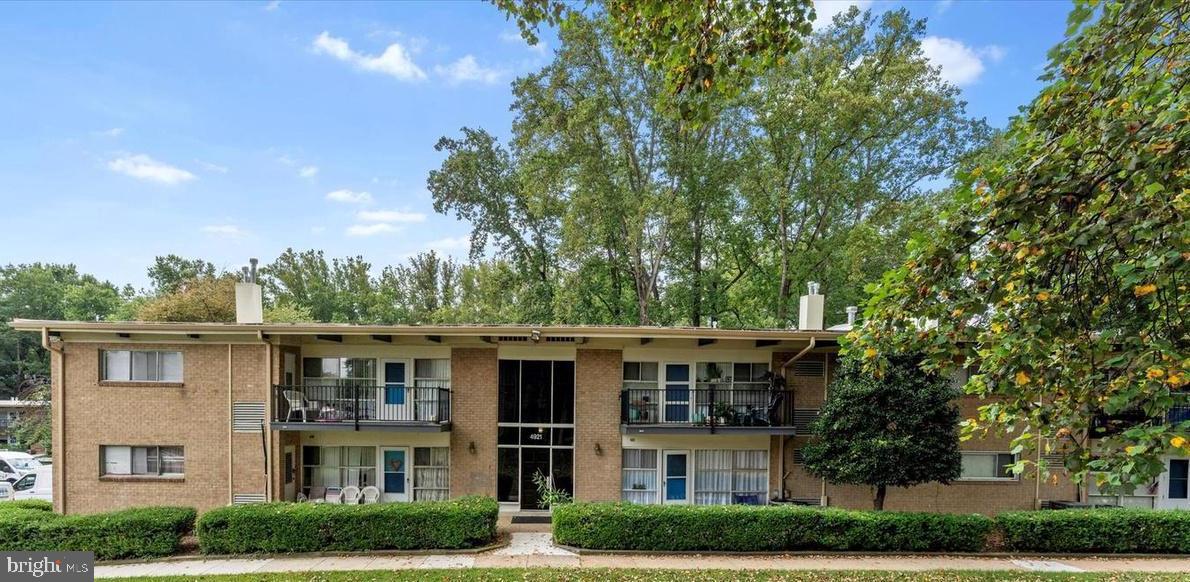 FAIRFAX HERITAGE - Residential